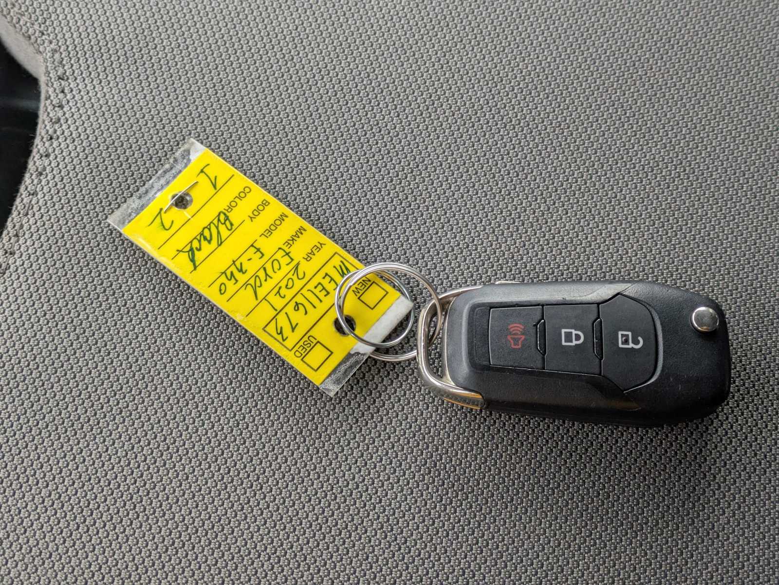 Thumbnail: 2021 Ford F-350 - 32