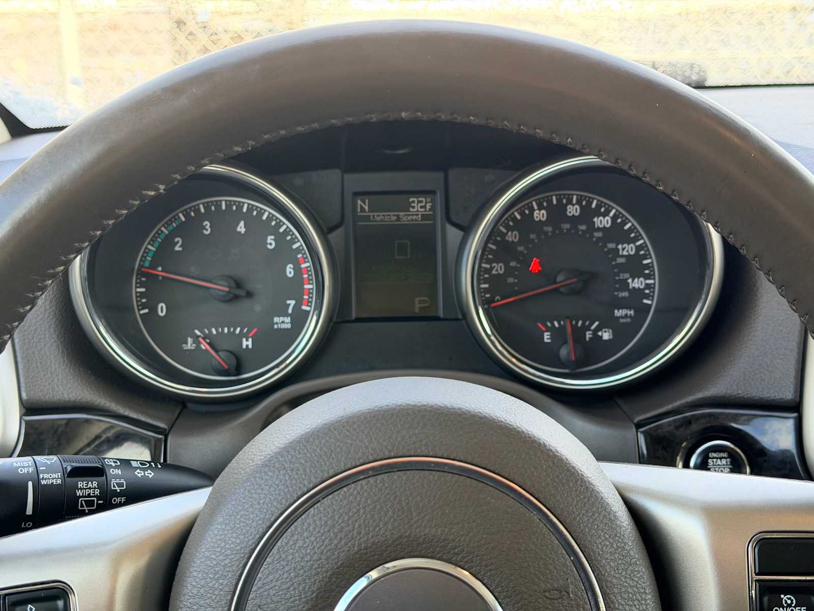 Thumbnail: 2012 Jeep Grand Cherokee - 29