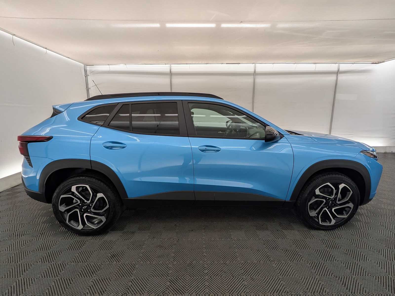 Thumbnail: 2025 Chevrolet Trax - 7