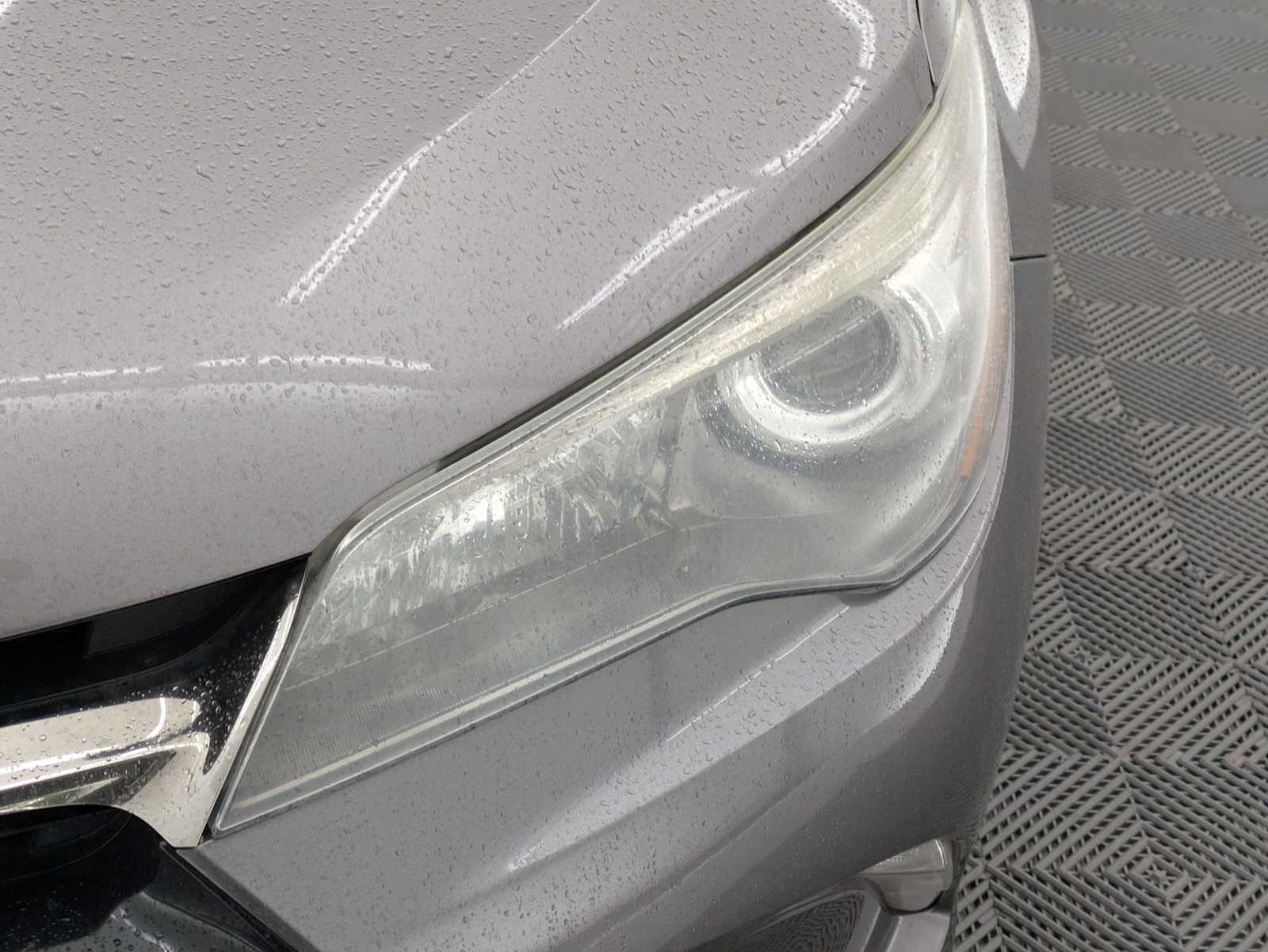 Thumbnail: 2017 Toyota Camry - 10