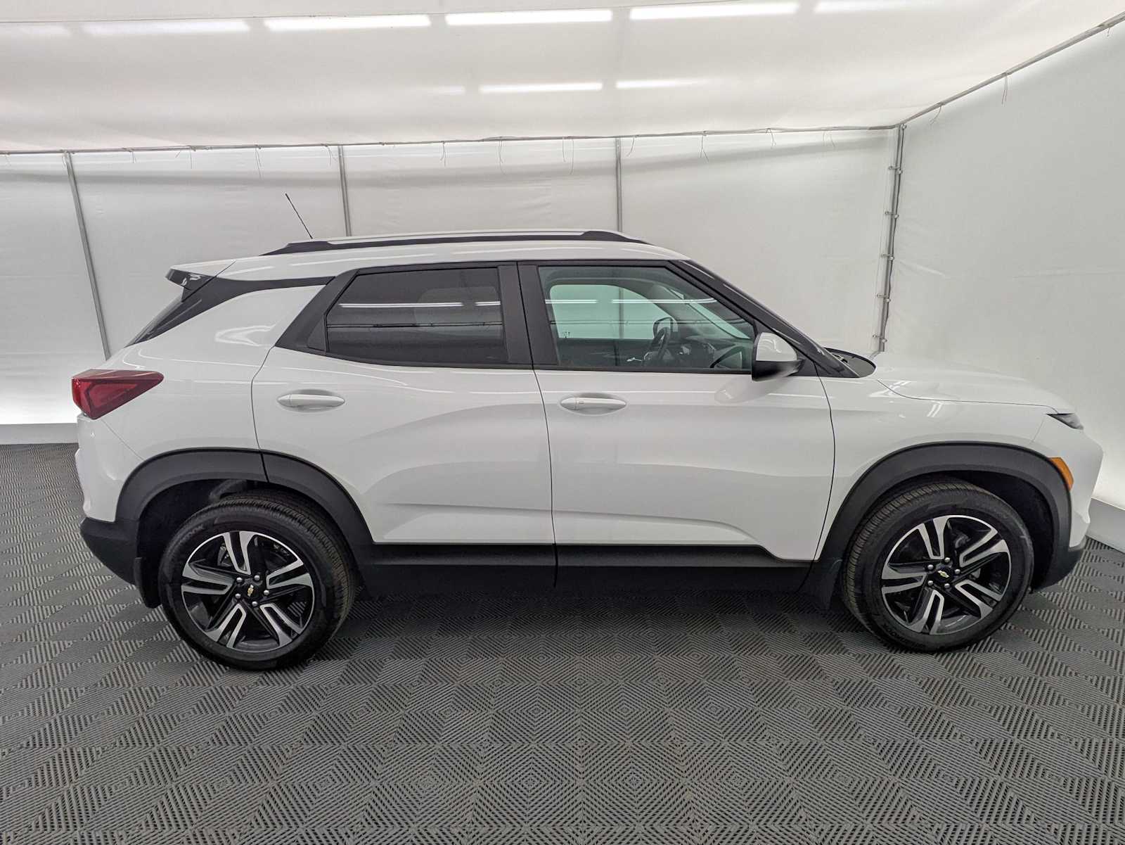 Thumbnail: 2025 Chevrolet TrailBlazer - 7