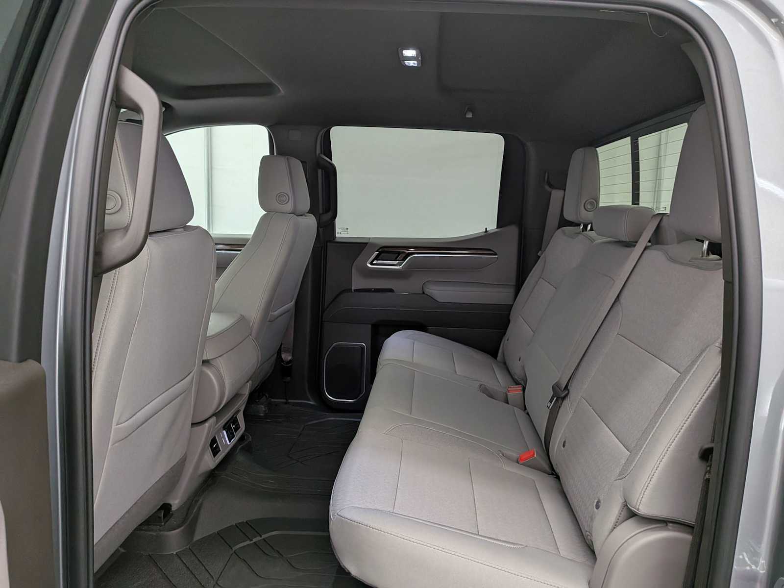 Thumbnail: 2026 Chevrolet Silverado 1500 - 23