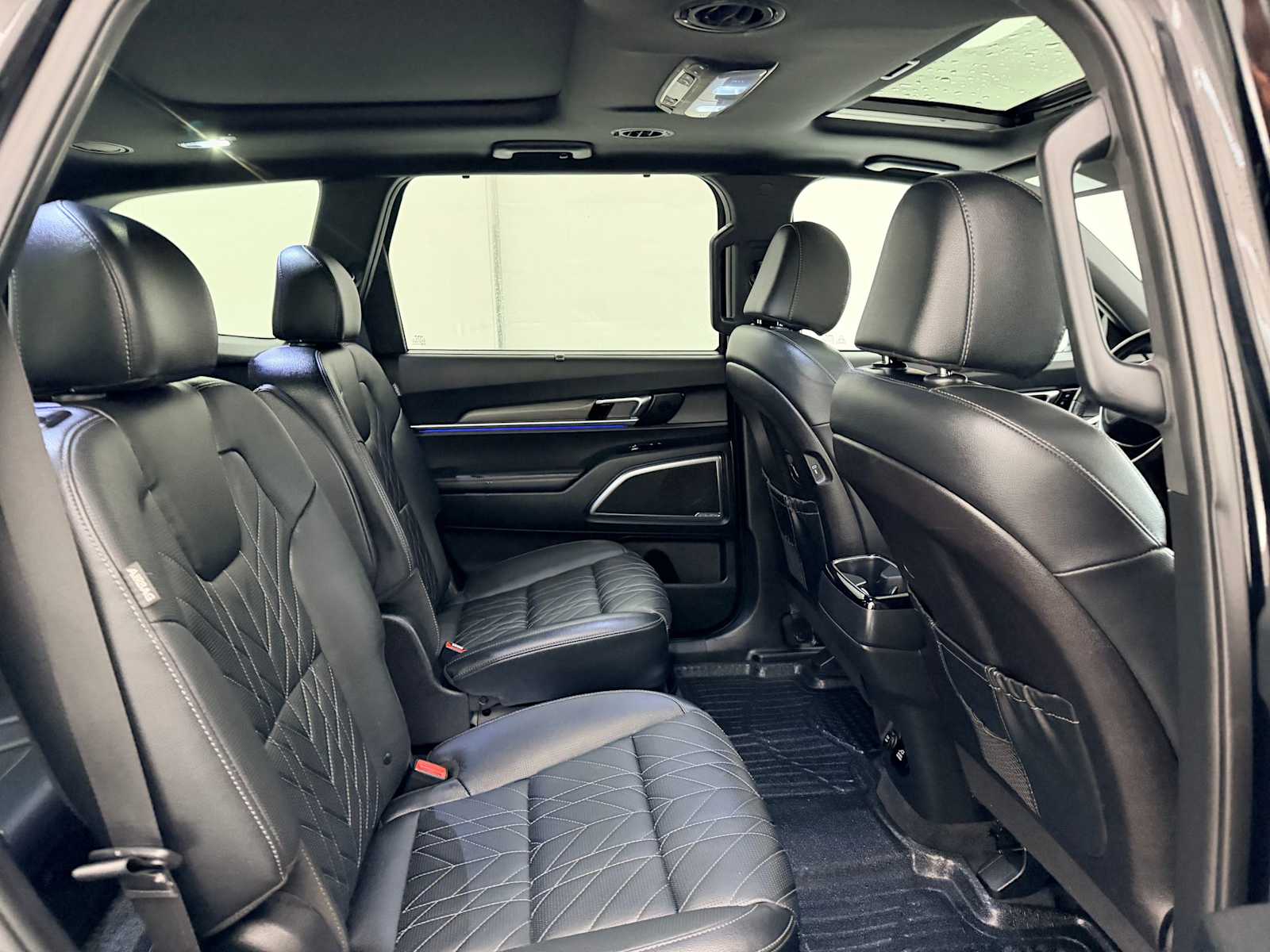 Thumbnail: 2024 Kia Telluride - 21