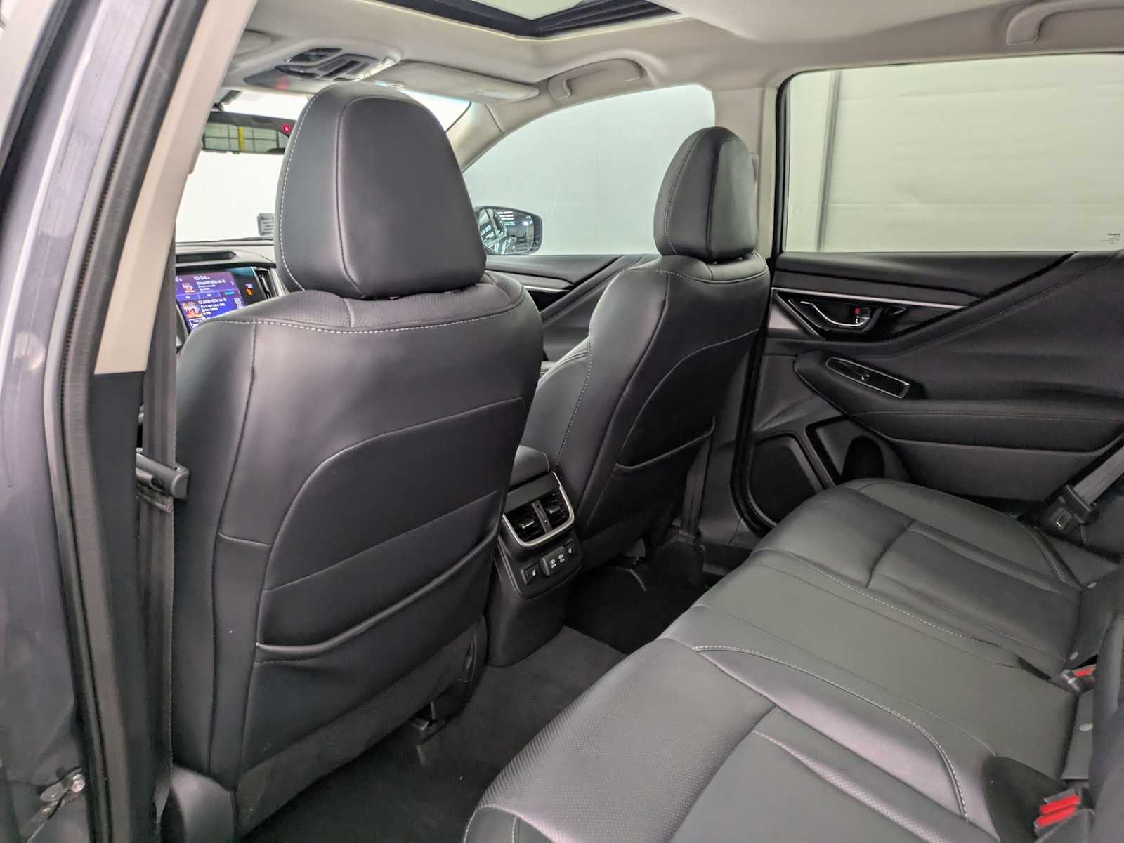 Thumbnail: 2022 Subaru Outback - 19