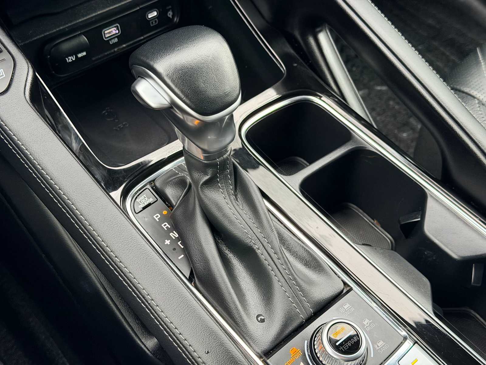 Thumbnail: 2024 Kia Telluride - 31