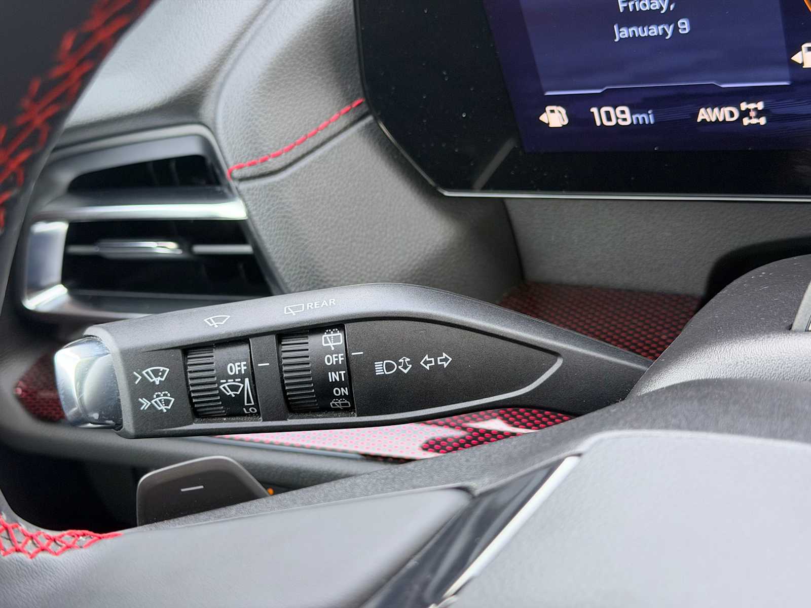 Thumbnail: 2024 Chevrolet Traverse - 27