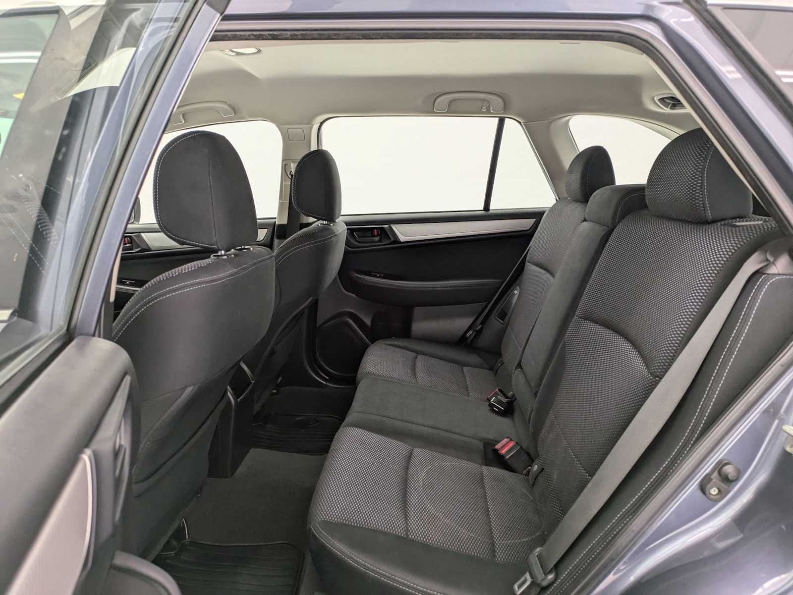 Thumbnail: 2015 Subaru Outback - 20