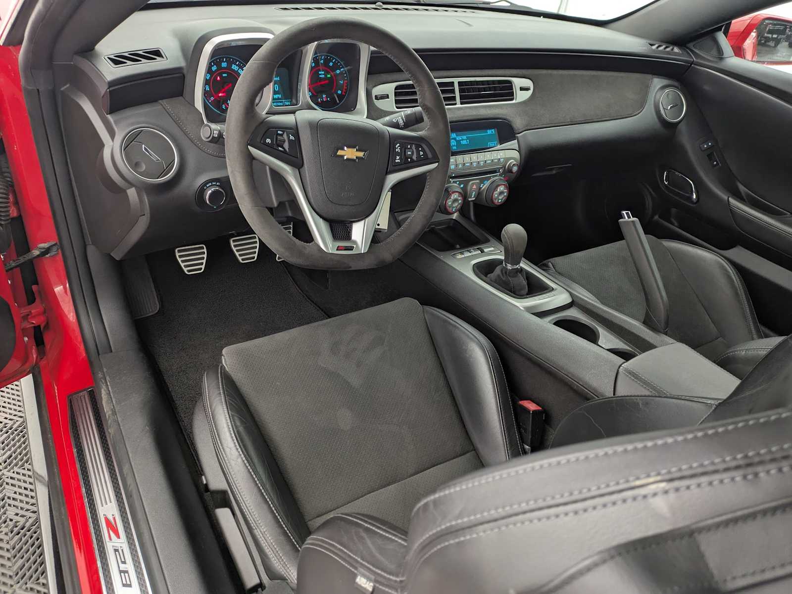 Thumbnail: 2015 Chevrolet Camaro - 2