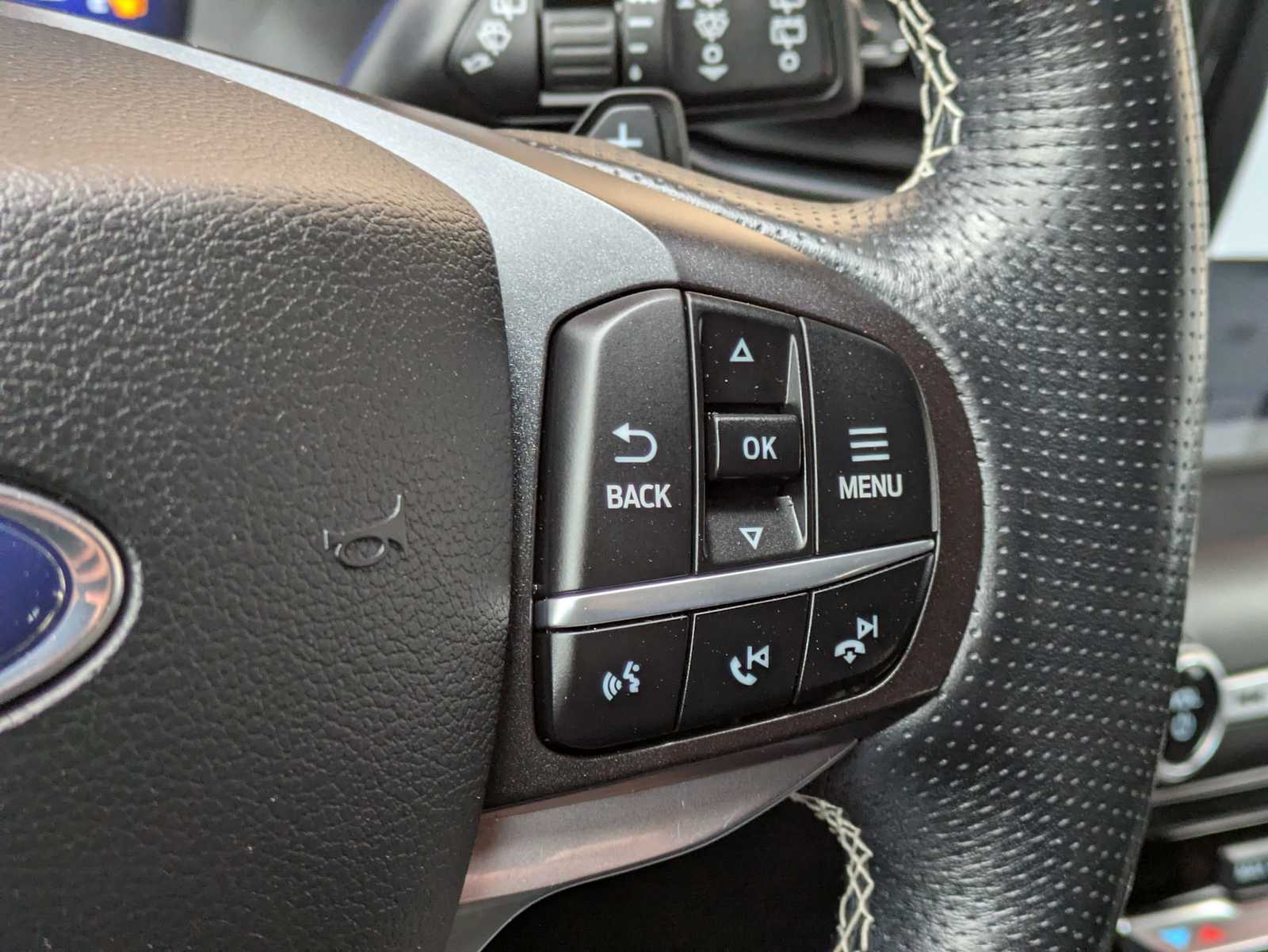 Thumbnail: 2020 Ford Explorer - 24