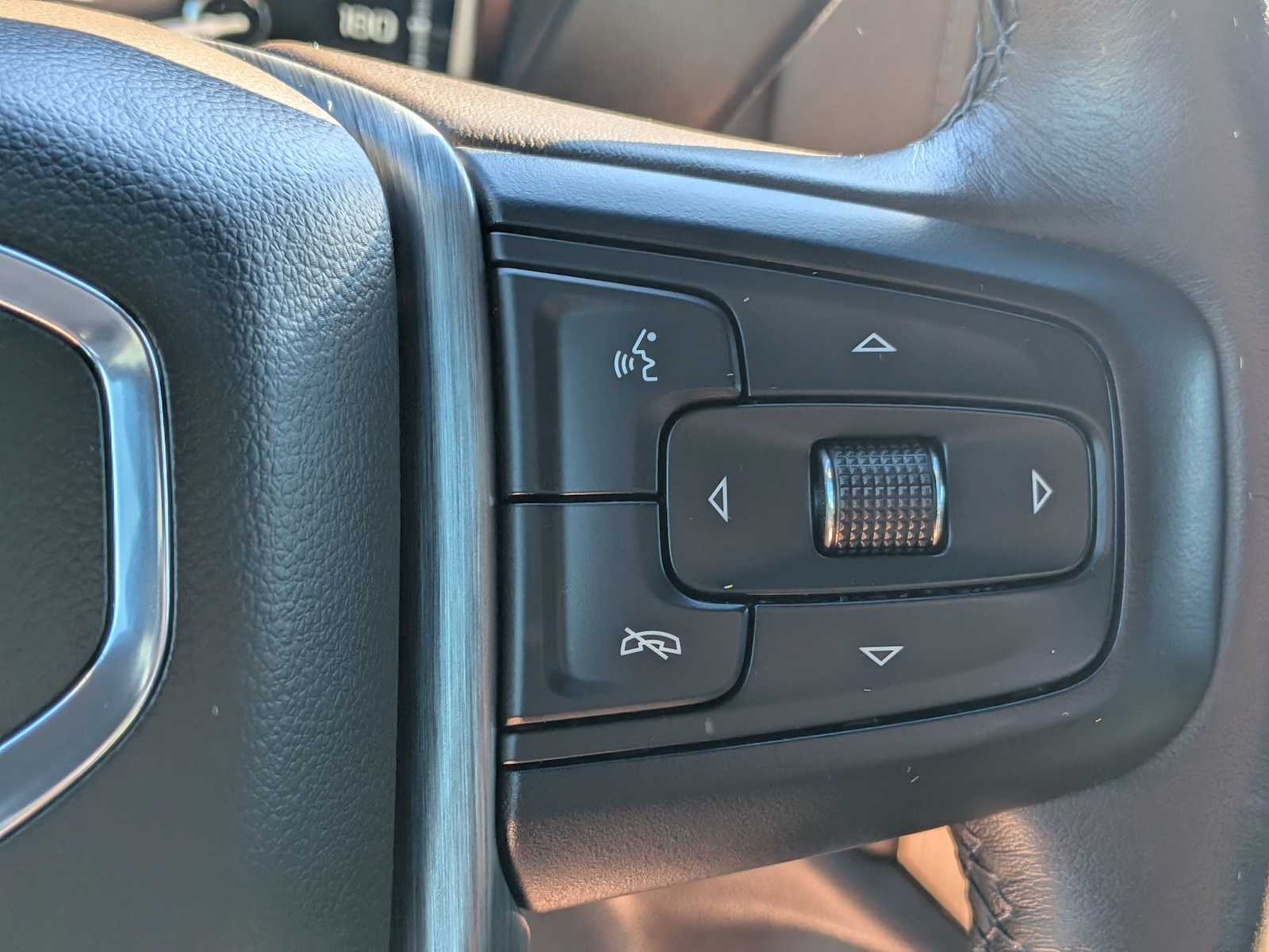 Thumbnail: 2022 GMC Sierra 3500 - 27