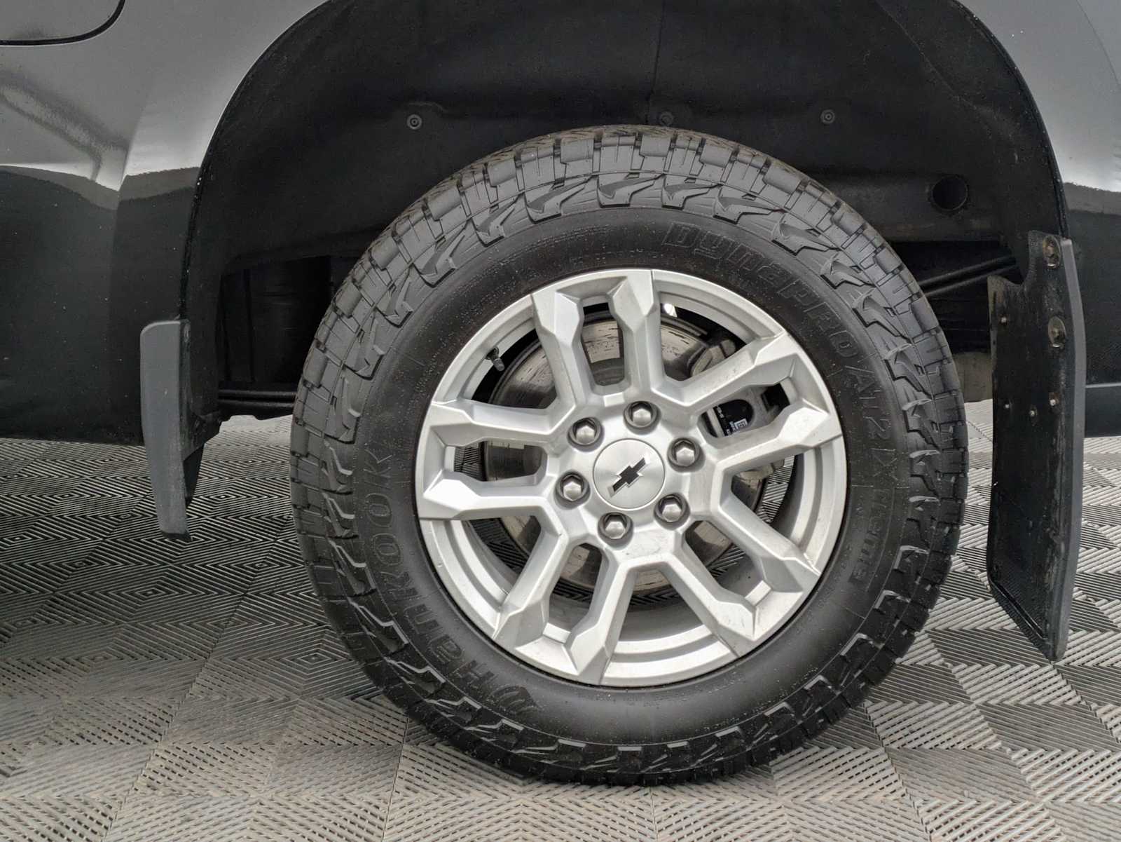 Thumbnail: 2024 Chevrolet Silverado 1500 - 14