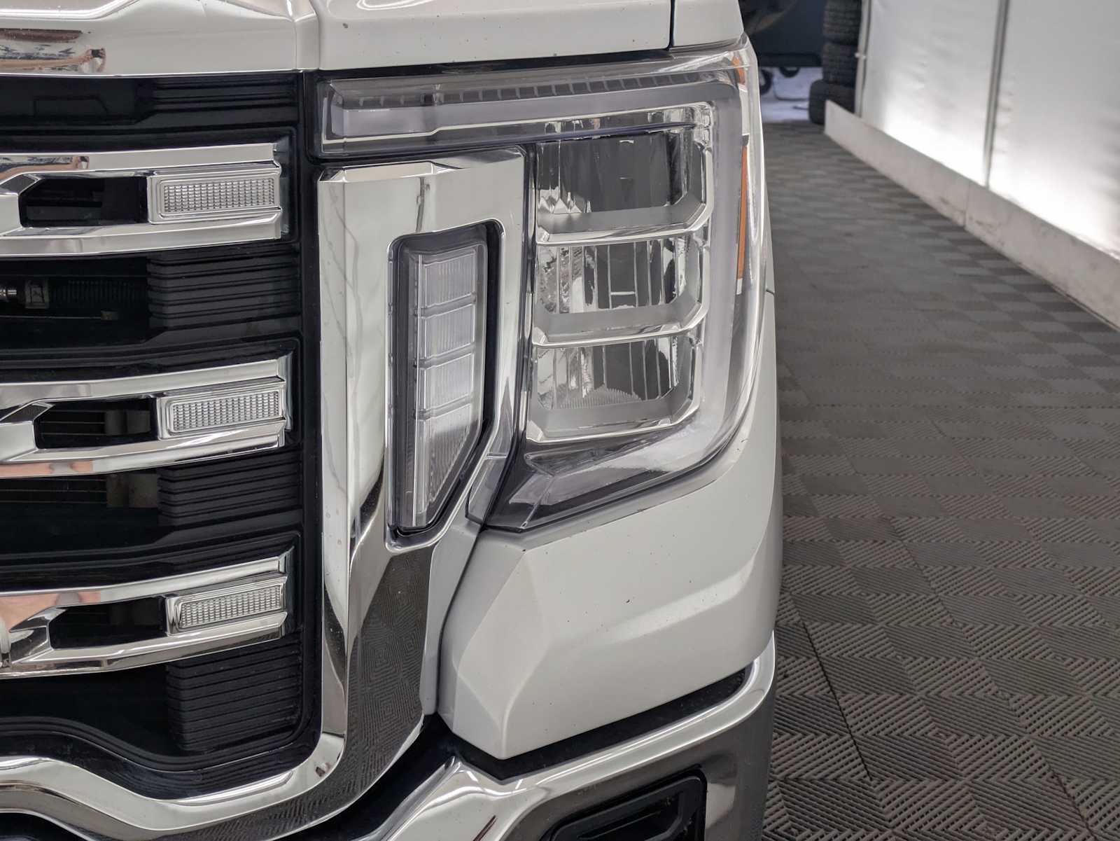 Thumbnail: 2021 GMC Sierra 3500 - 10