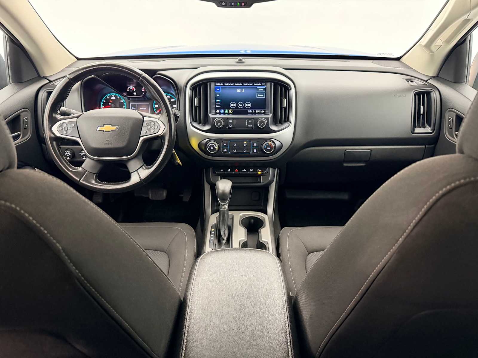 Thumbnail: 2022 Chevrolet Colorado - 15