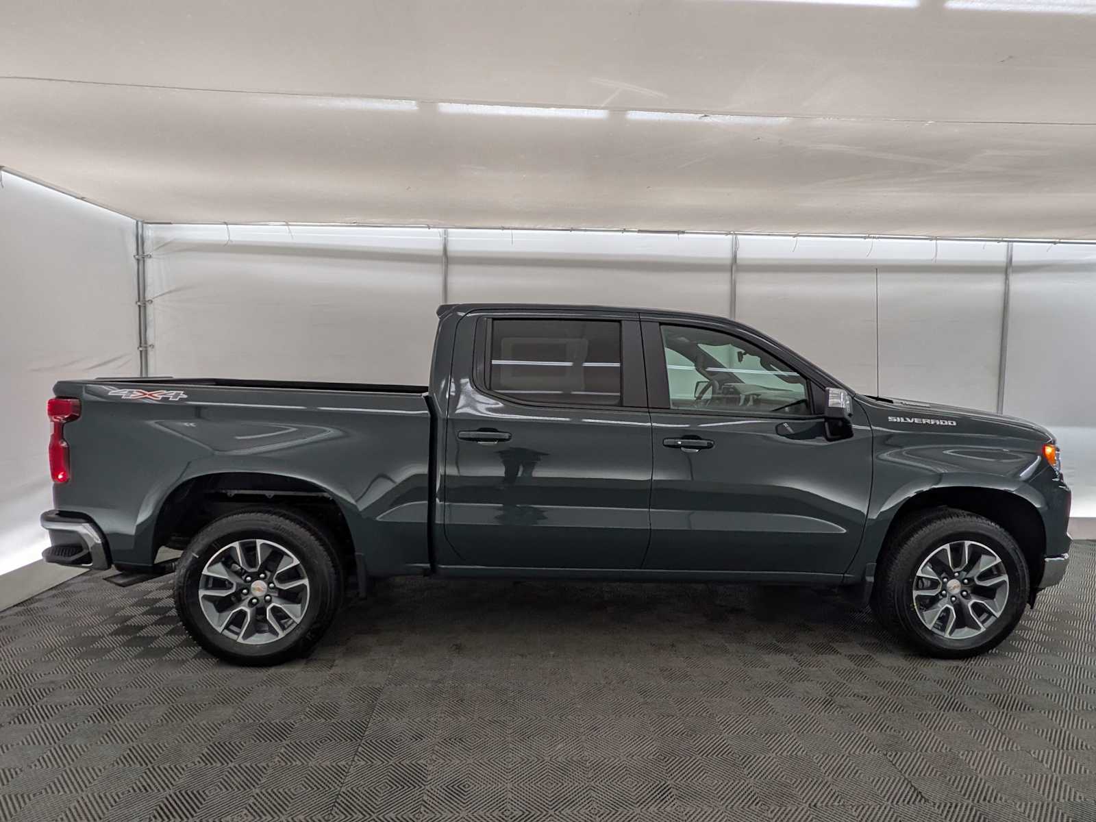 Thumbnail: 2026 Chevrolet Silverado 1500 - 7