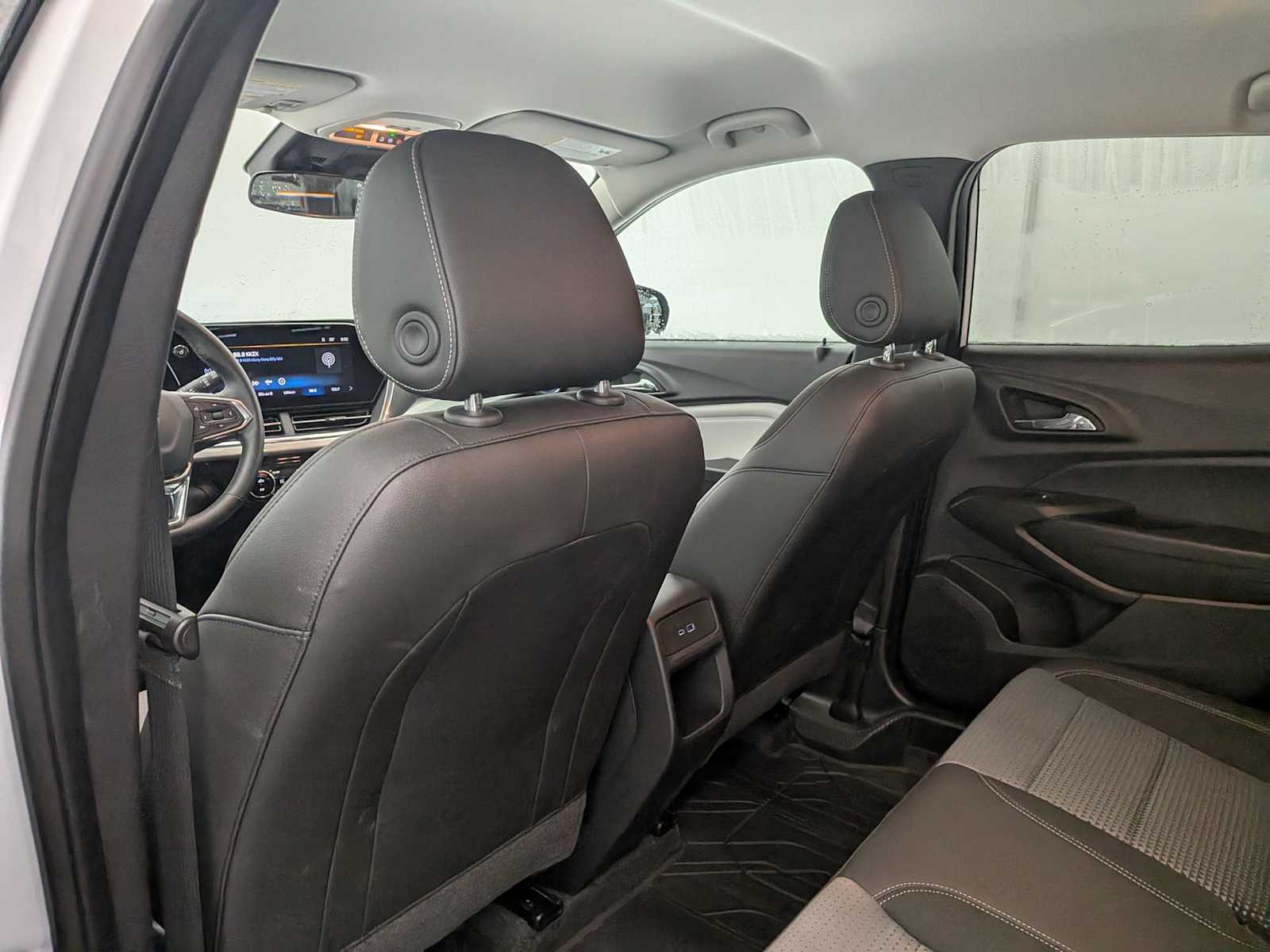 Thumbnail: 2025 Chevrolet Trax - 19