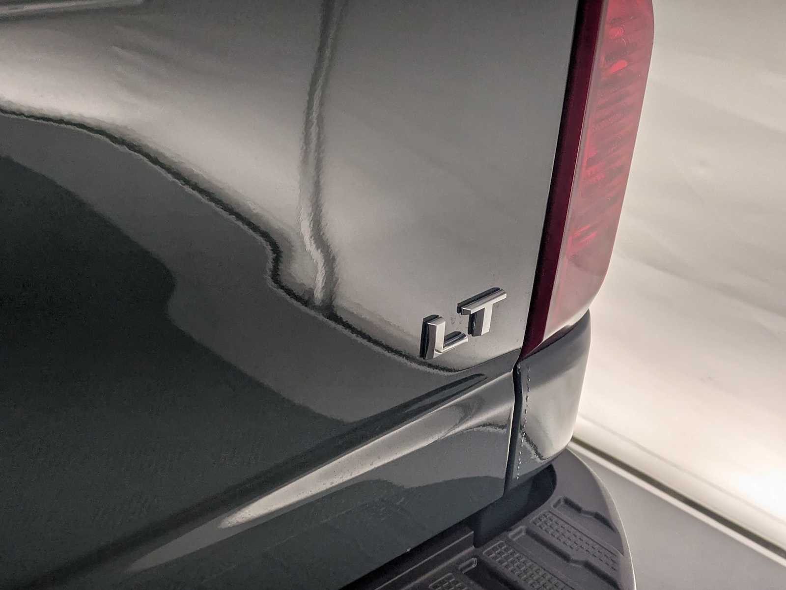 Thumbnail: 2025 Chevrolet Silverado 2500 - 14