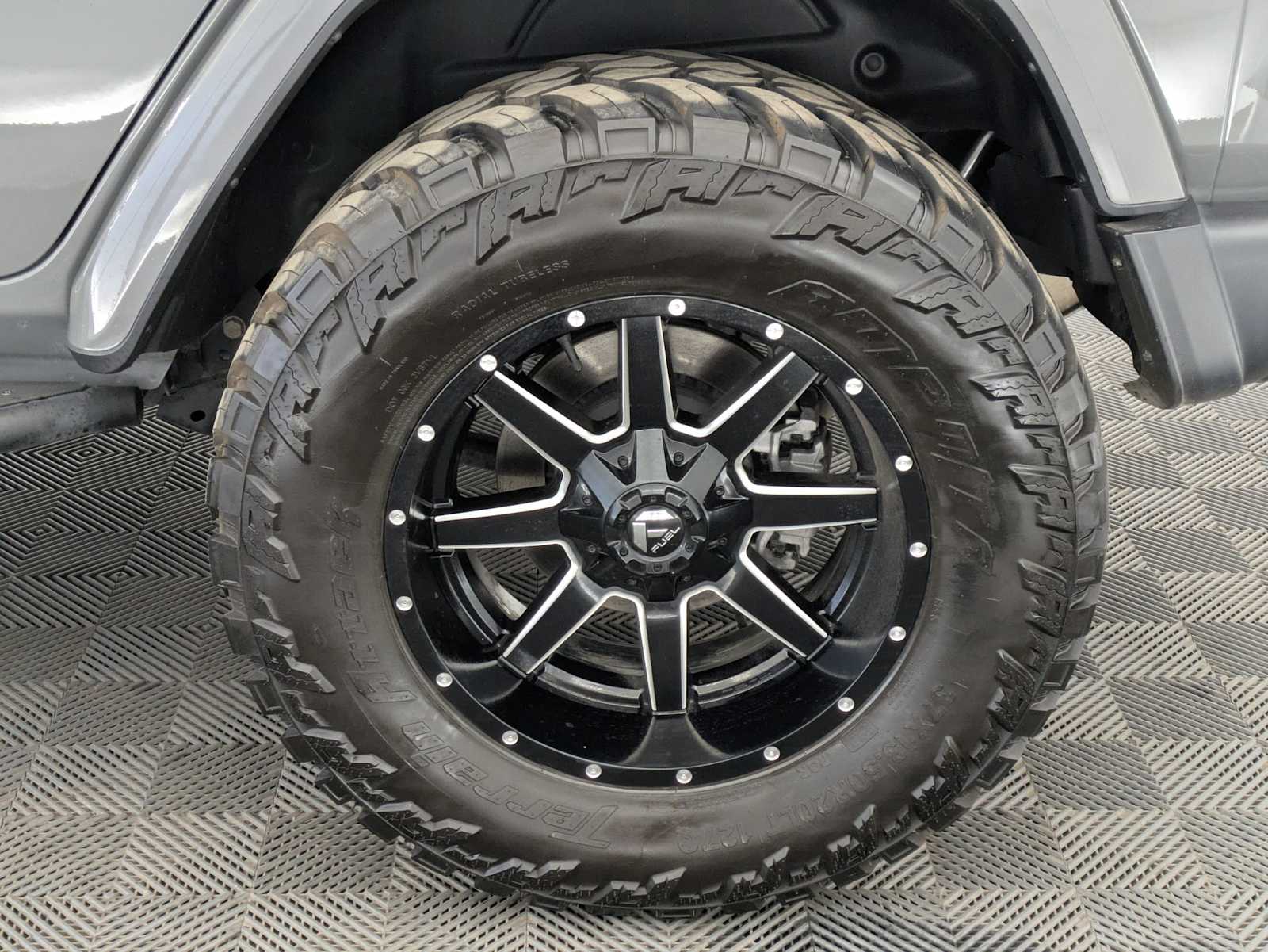 2021 Jeep Wrangler Sahara 13