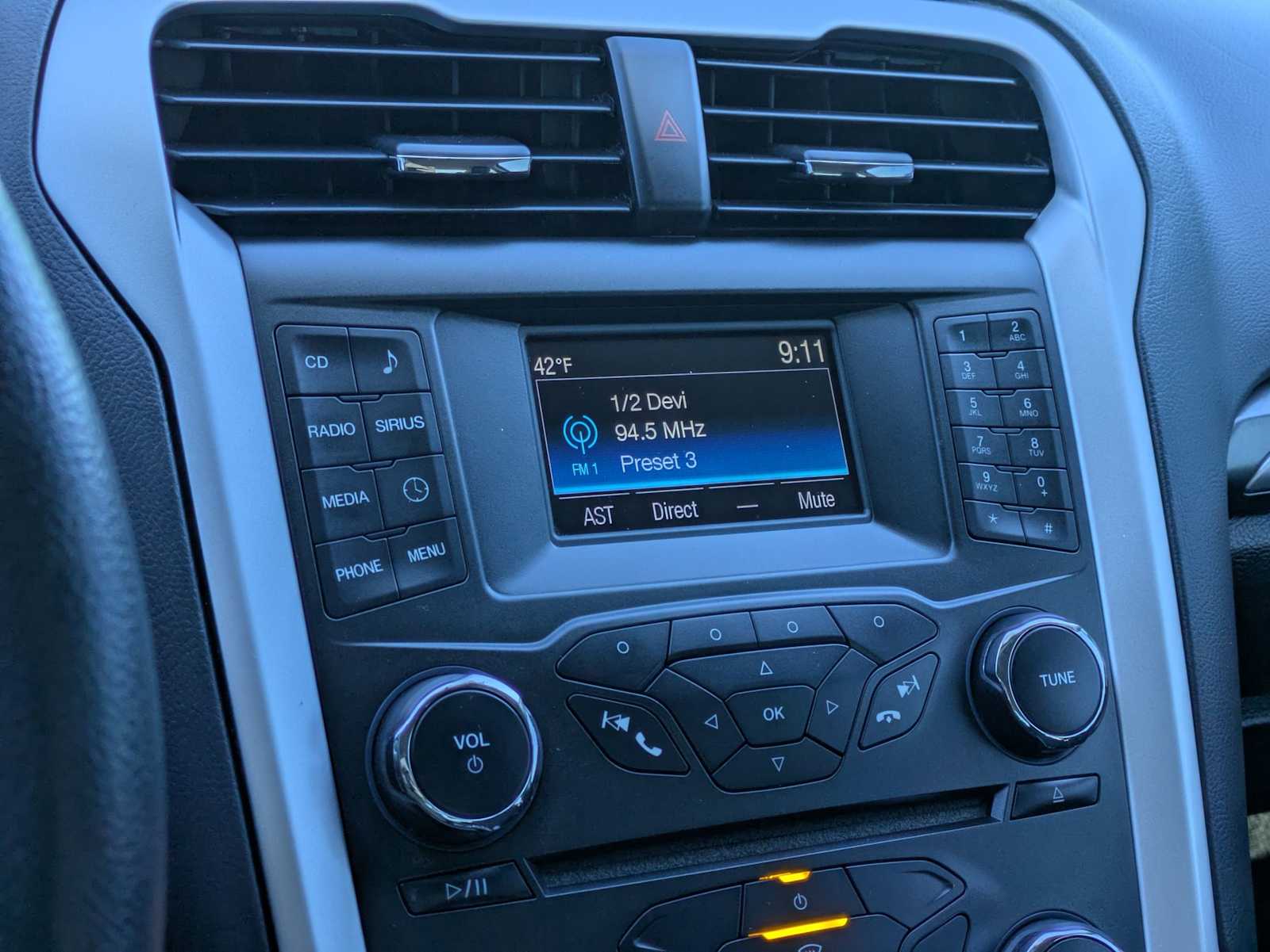 Thumbnail: 2016 Ford Fusion - 30