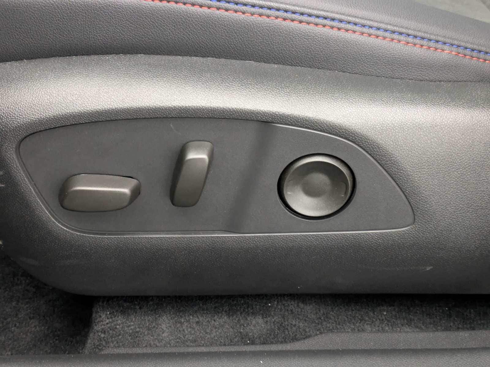 Thumbnail: 2026 Chevrolet Blazer EV - 18