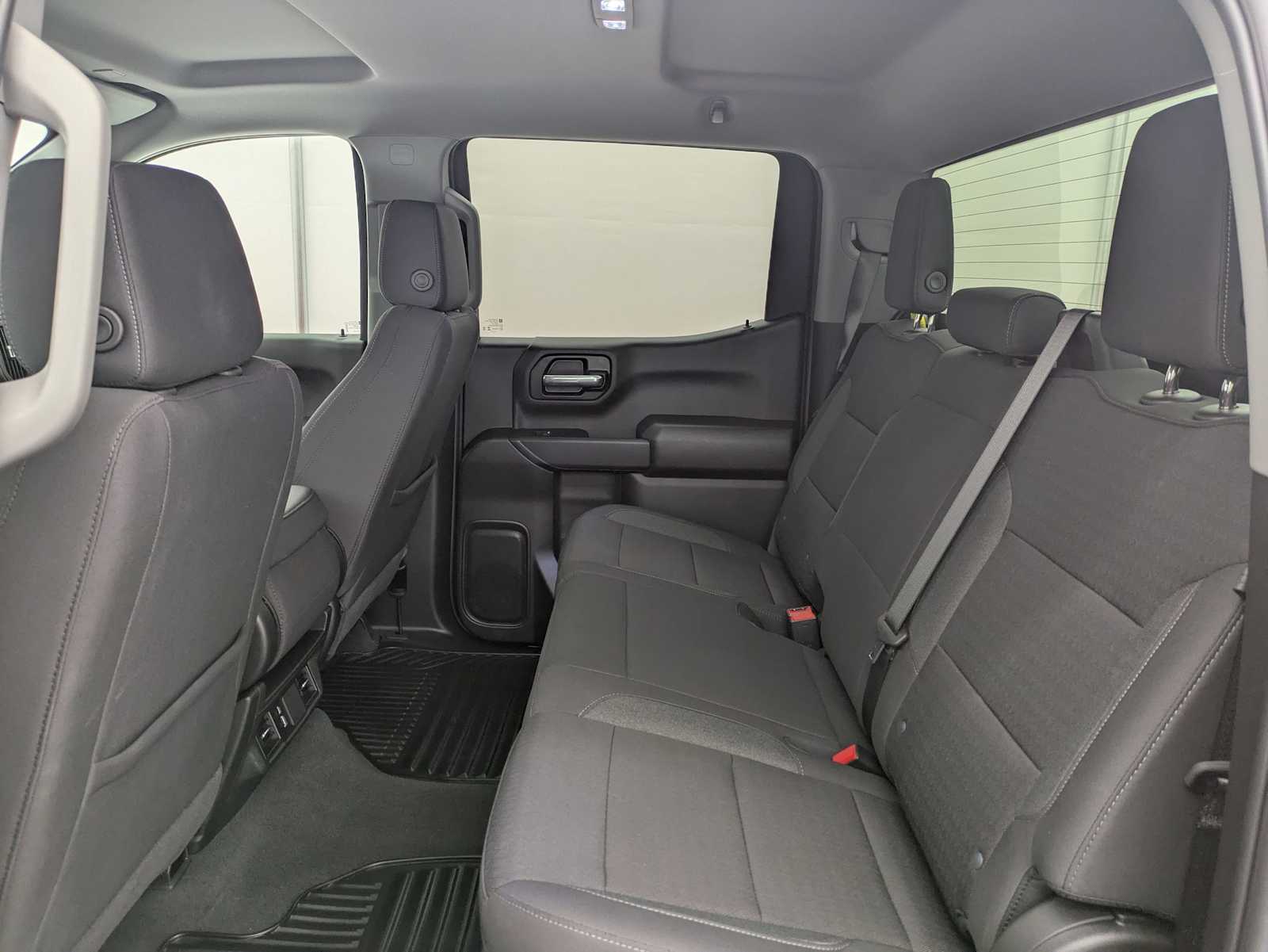 Thumbnail: 2025 Chevrolet Silverado 1500 - 21