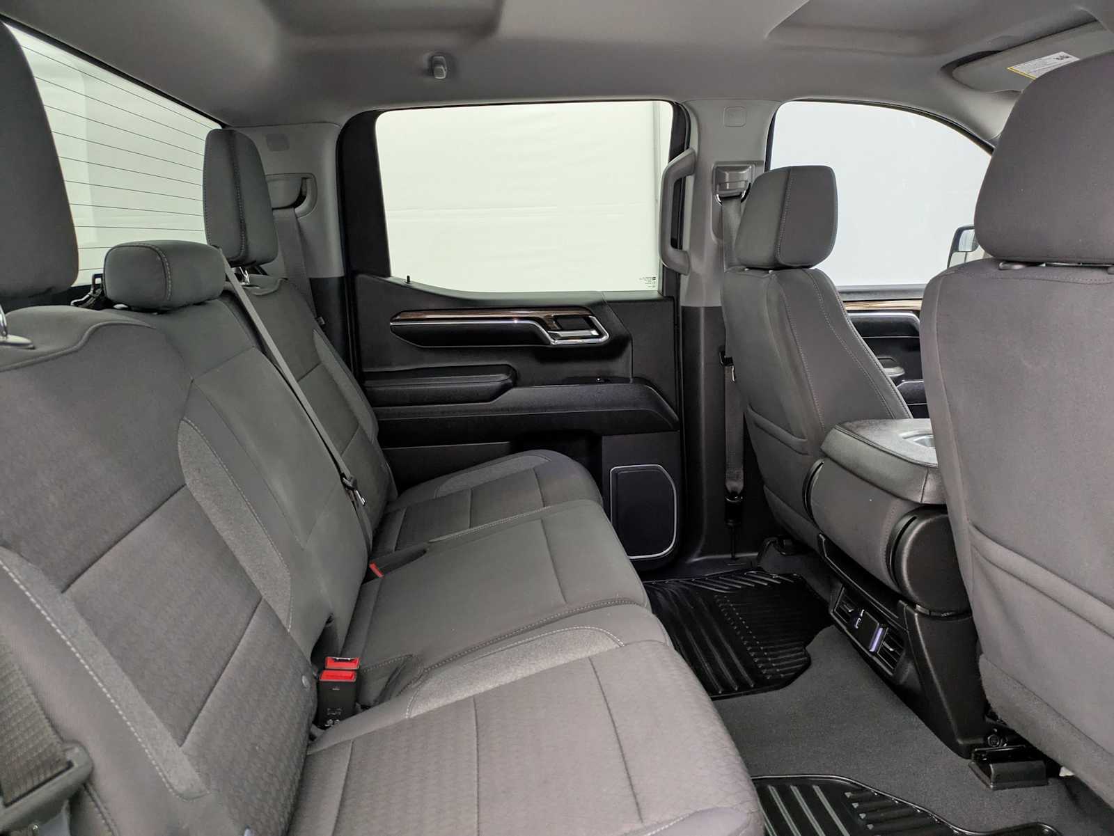 Thumbnail: 2023 Chevrolet Silverado 1500 - 22