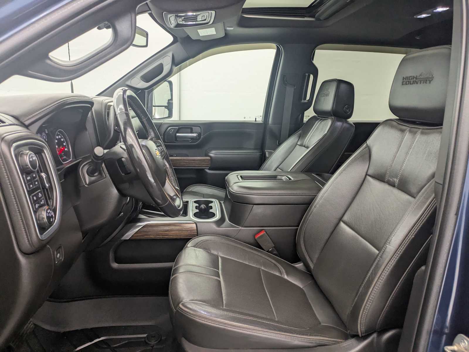 Thumbnail: 2022 Chevrolet Silverado 3500 - 19