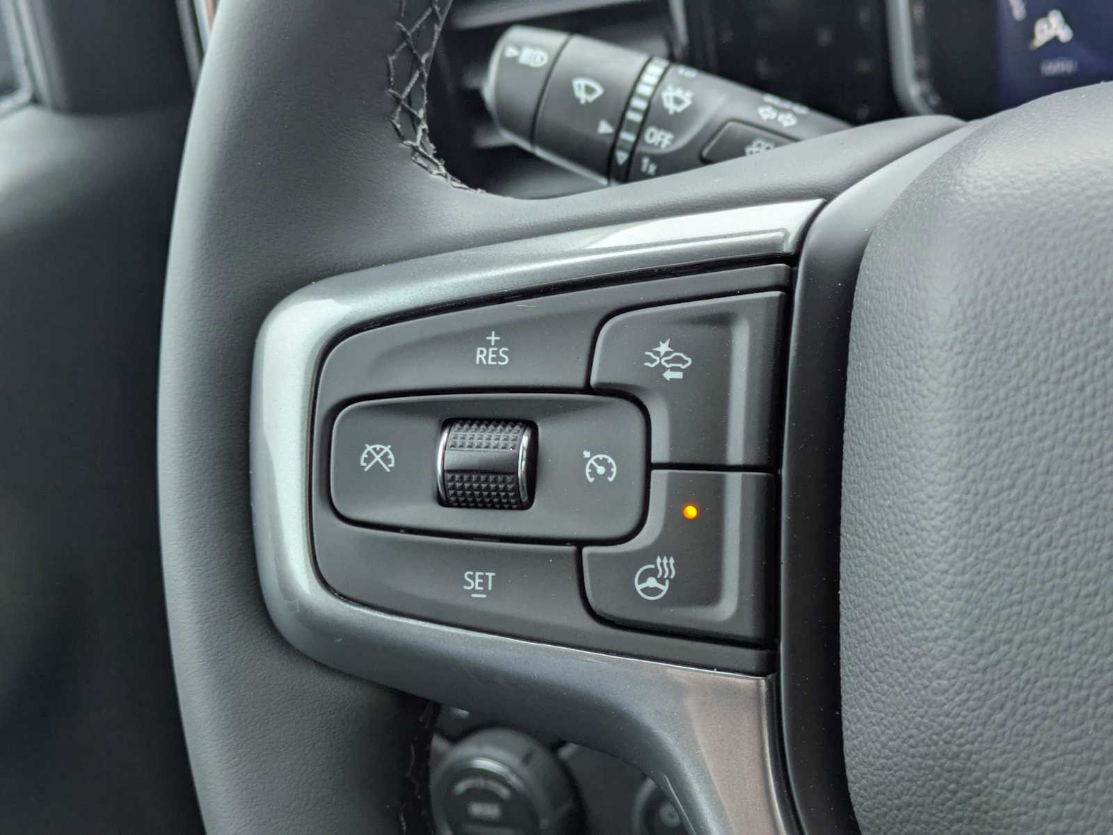 Thumbnail: 2026 Chevrolet Silverado 1500 - 26