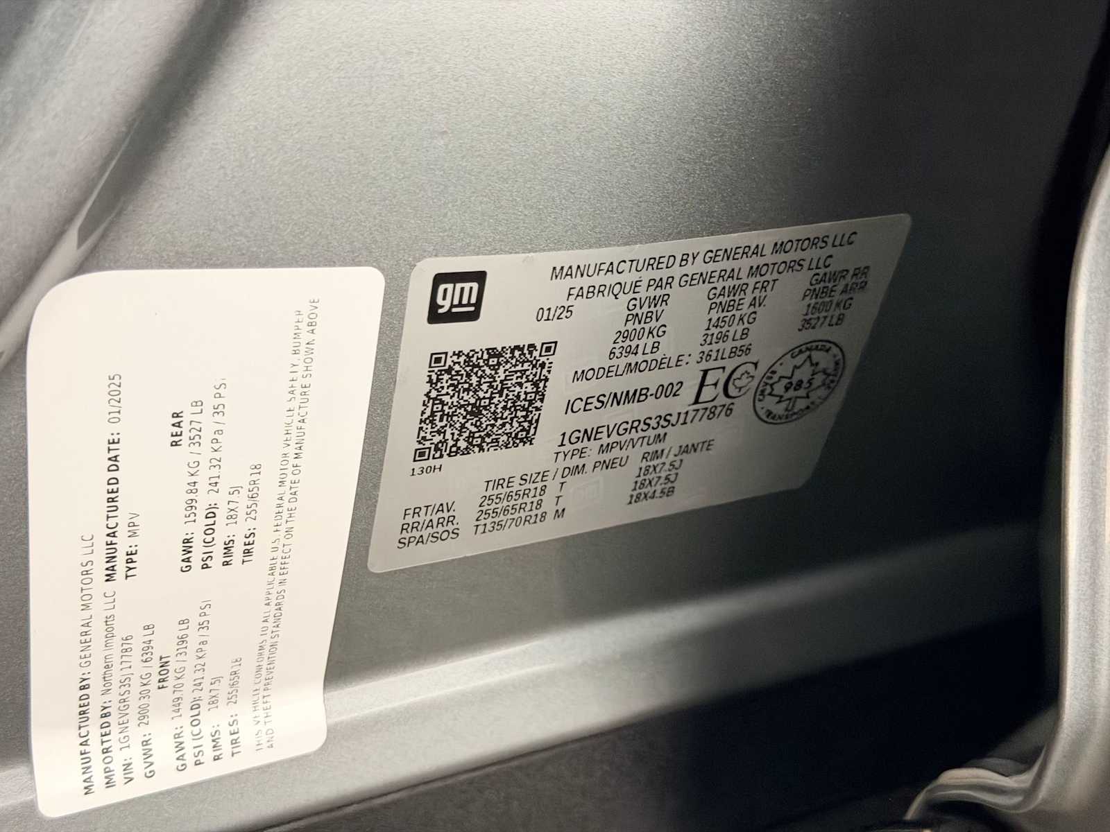 Thumbnail: 2025 Chevrolet Traverse - 32