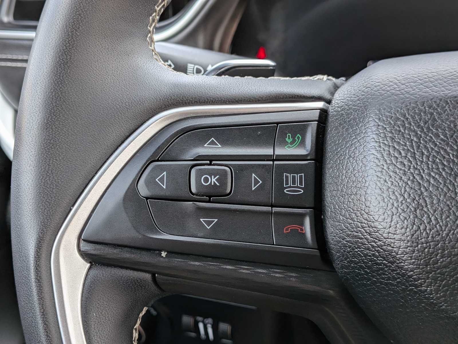 Thumbnail: 2024 Jeep Grand Cherokee - 24