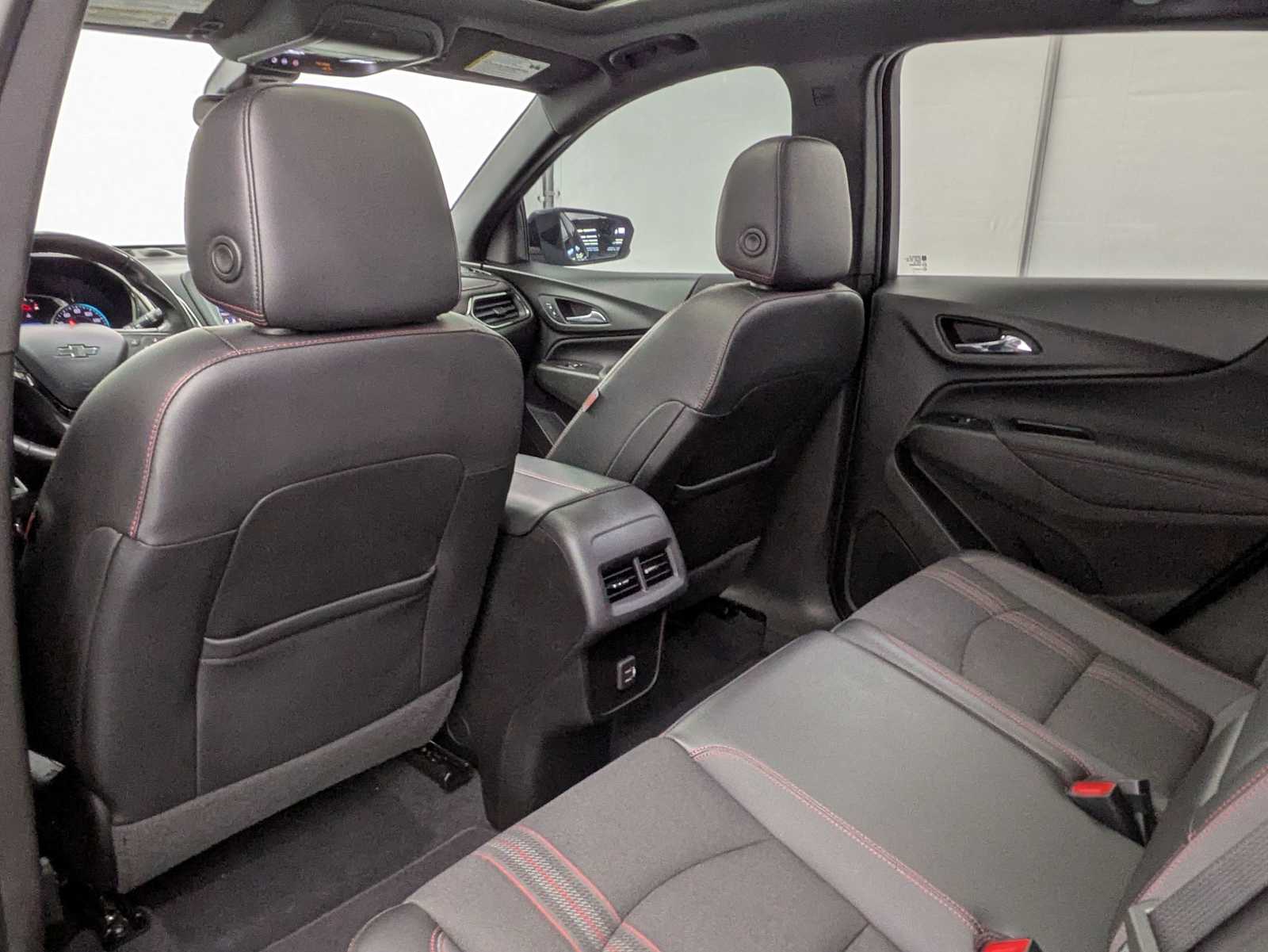 Thumbnail: 2022 Chevrolet Equinox - 19