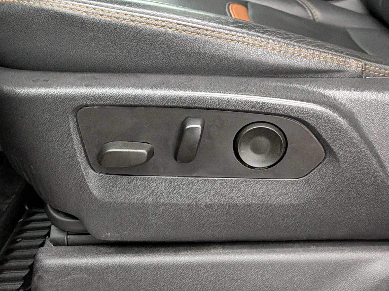 Thumbnail: 2023 GMC Sierra 1500 - 19