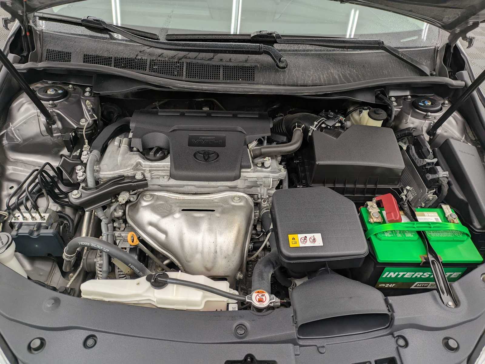 Thumbnail: 2017 Toyota Camry - 15