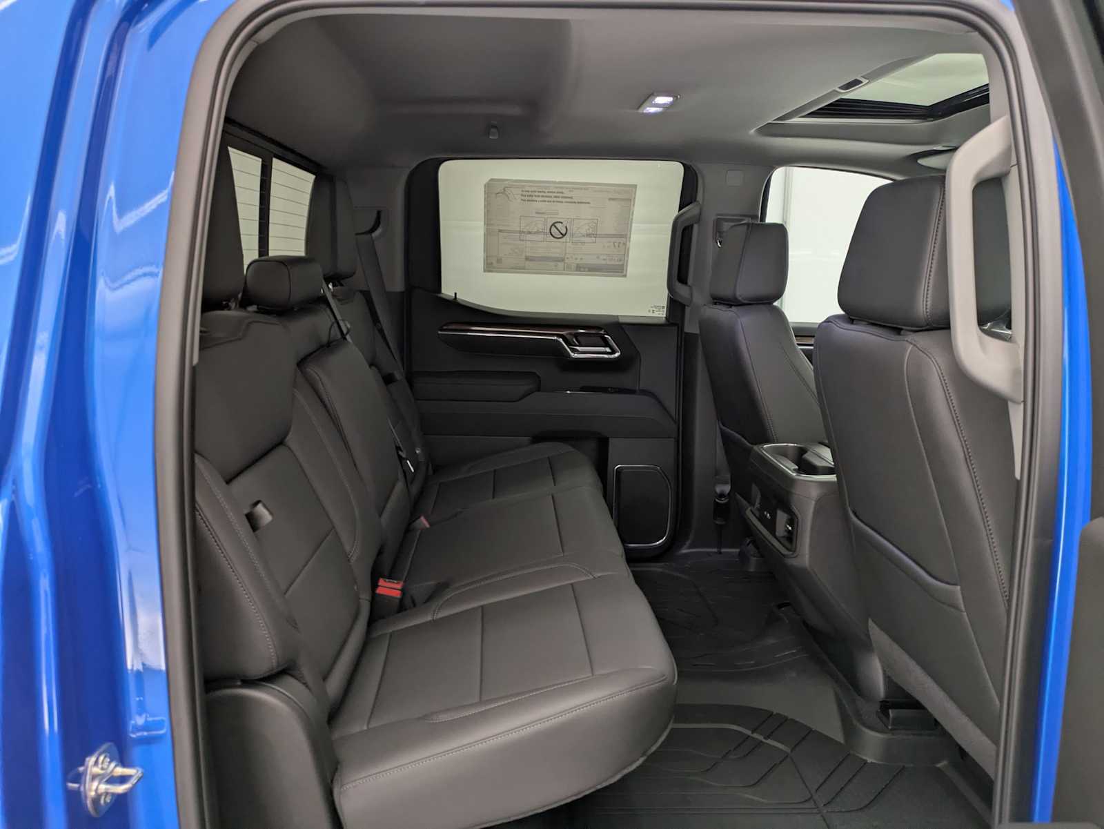 Thumbnail: 2025 Chevrolet Silverado 1500 - 24