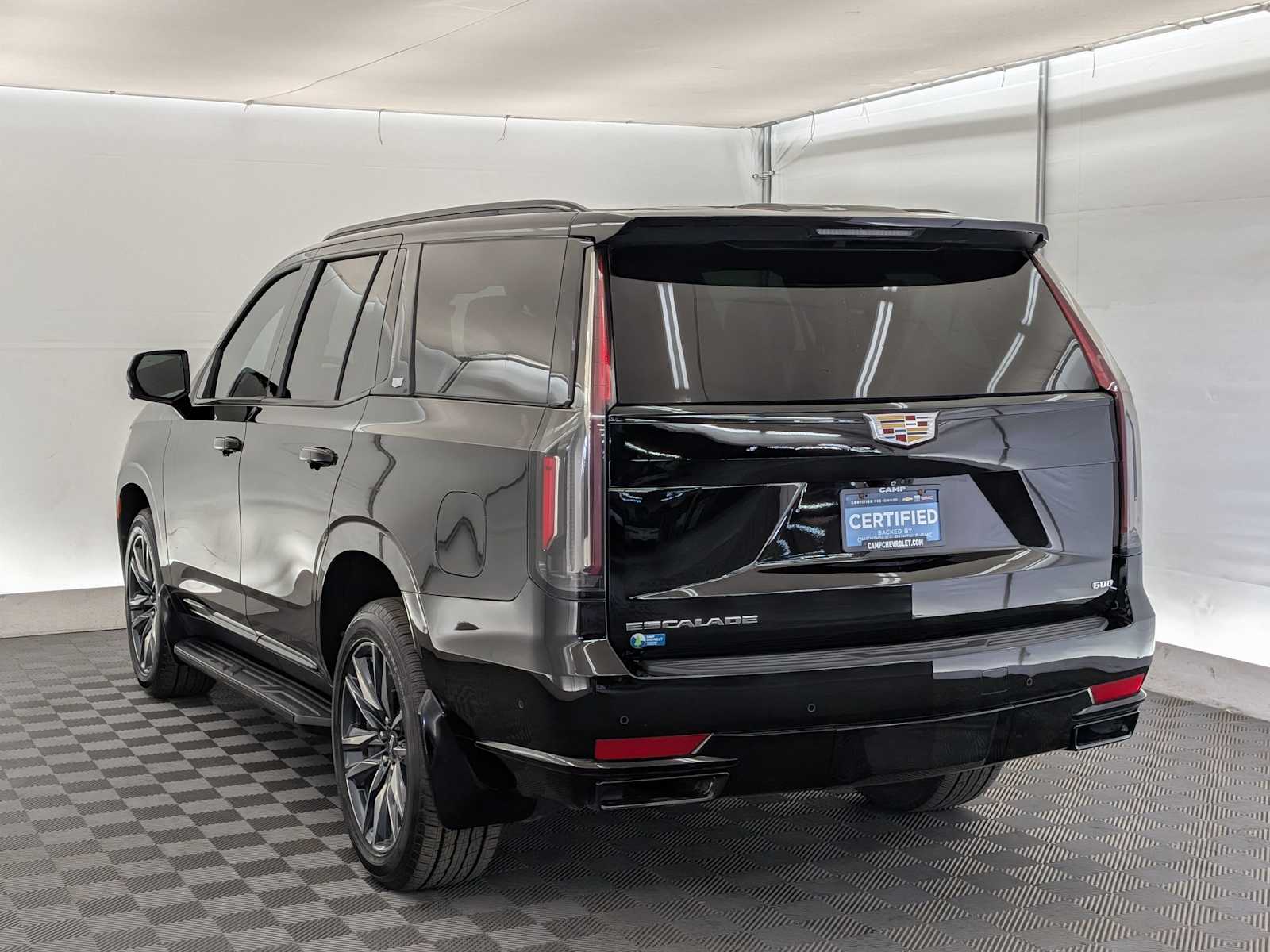 2021 Cadillac Escalade Sport photo 2