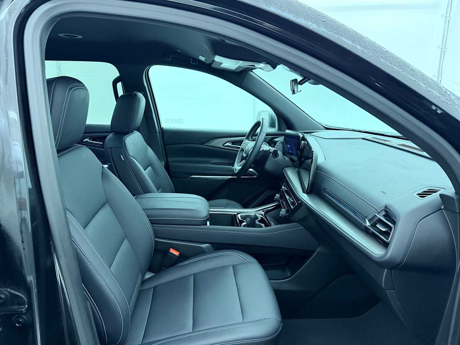 Thumbnail: 2025 Chevrolet Traverse - 21