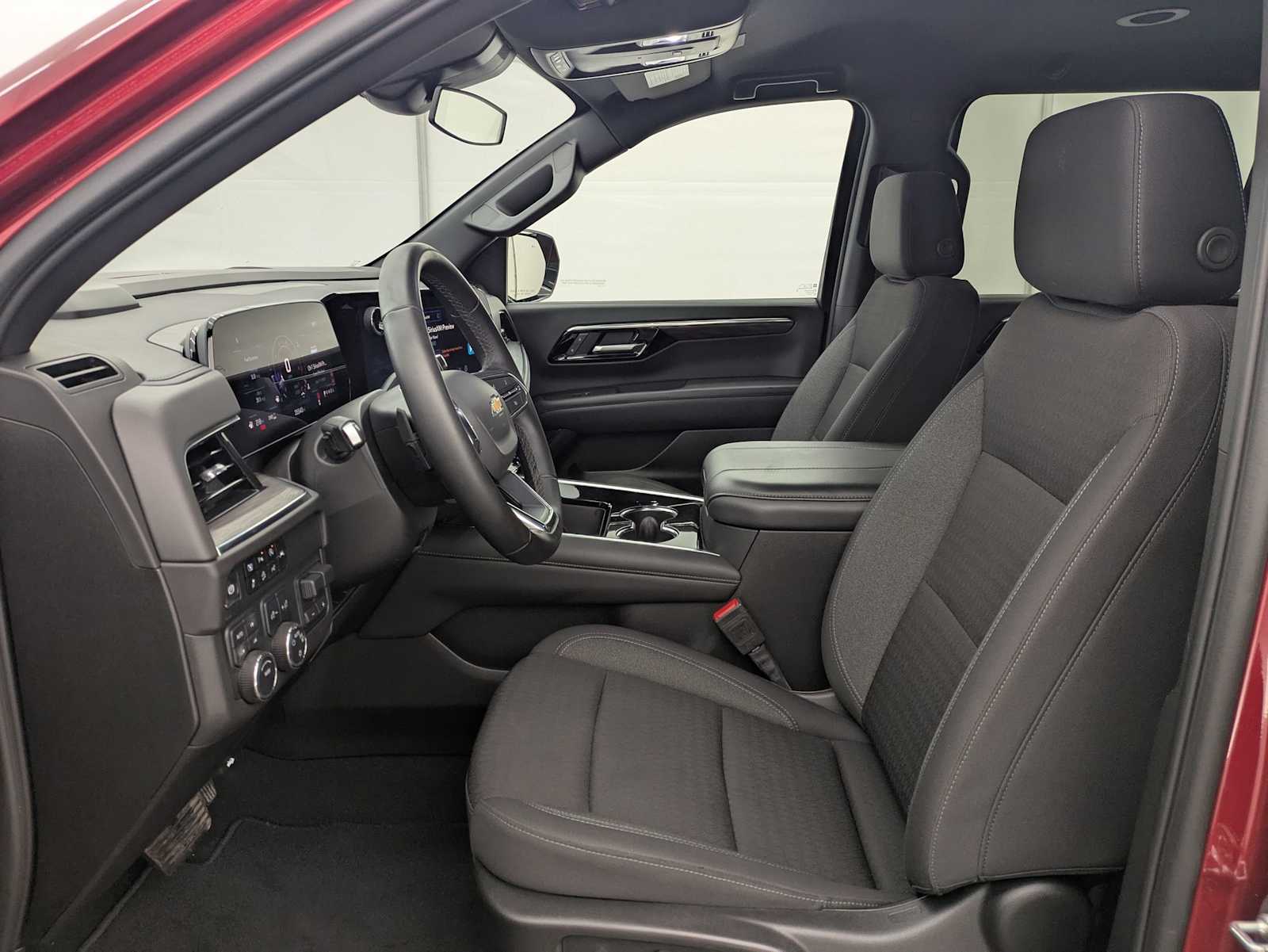 Thumbnail: 2025 Chevrolet Suburban - 16