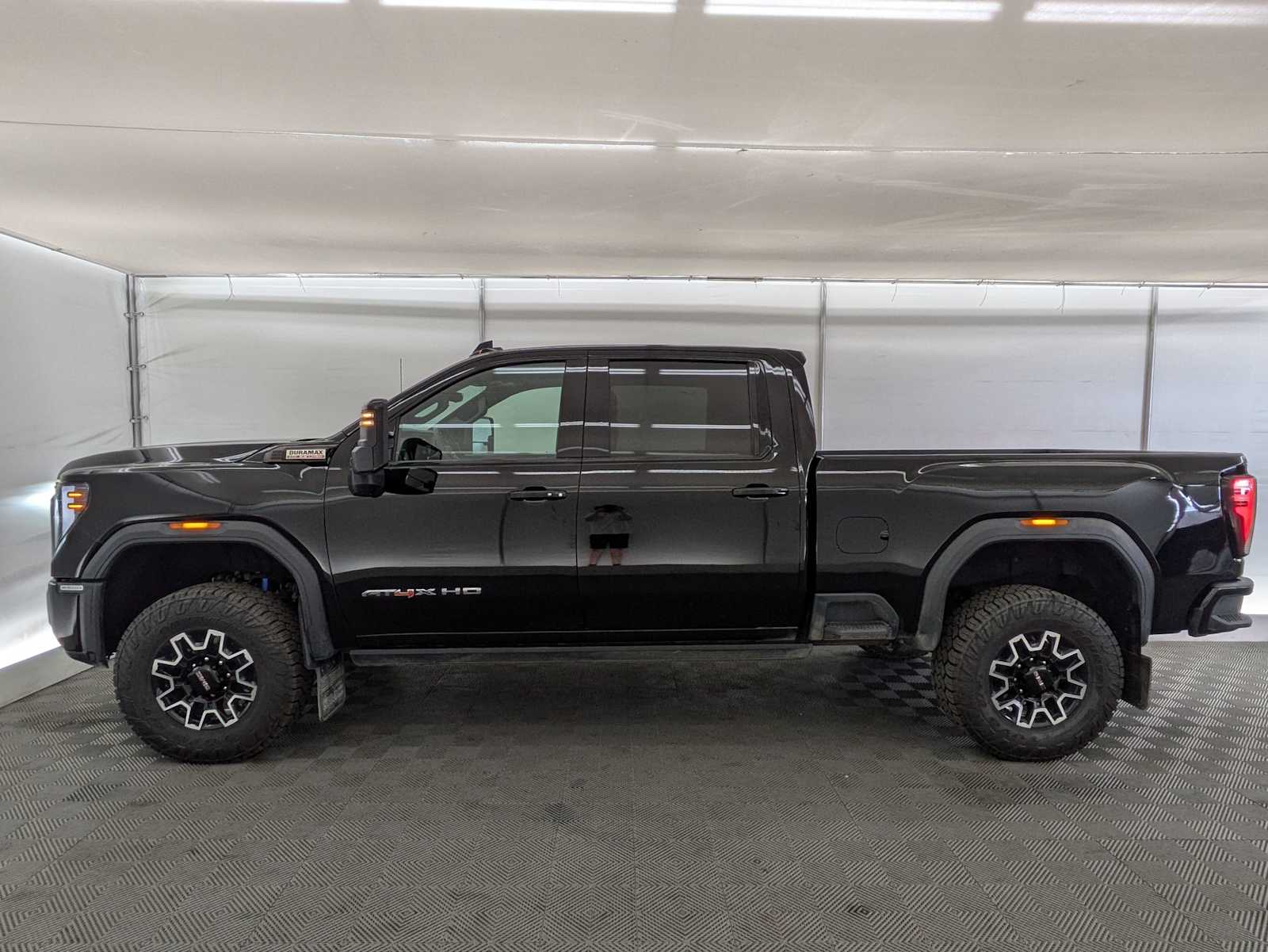 2024 Gmc Sierra 2500 HD AT4X photo 2
