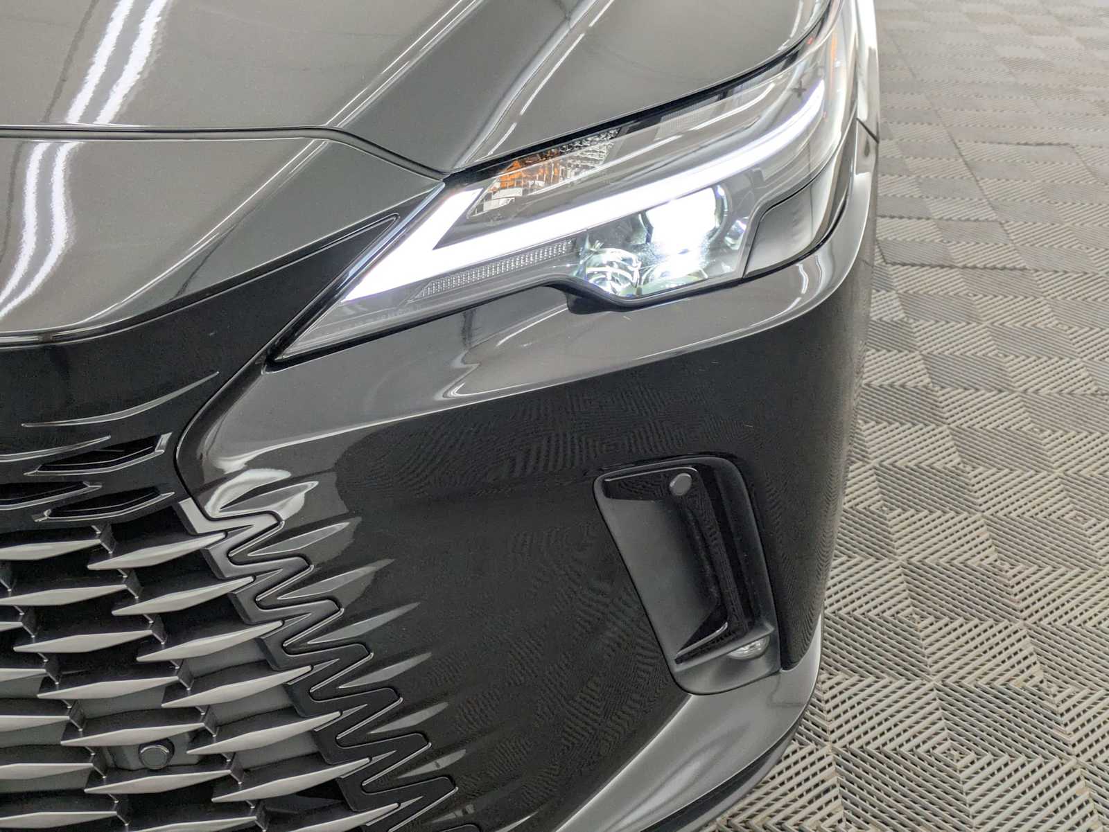 2024 Lexus RX  10