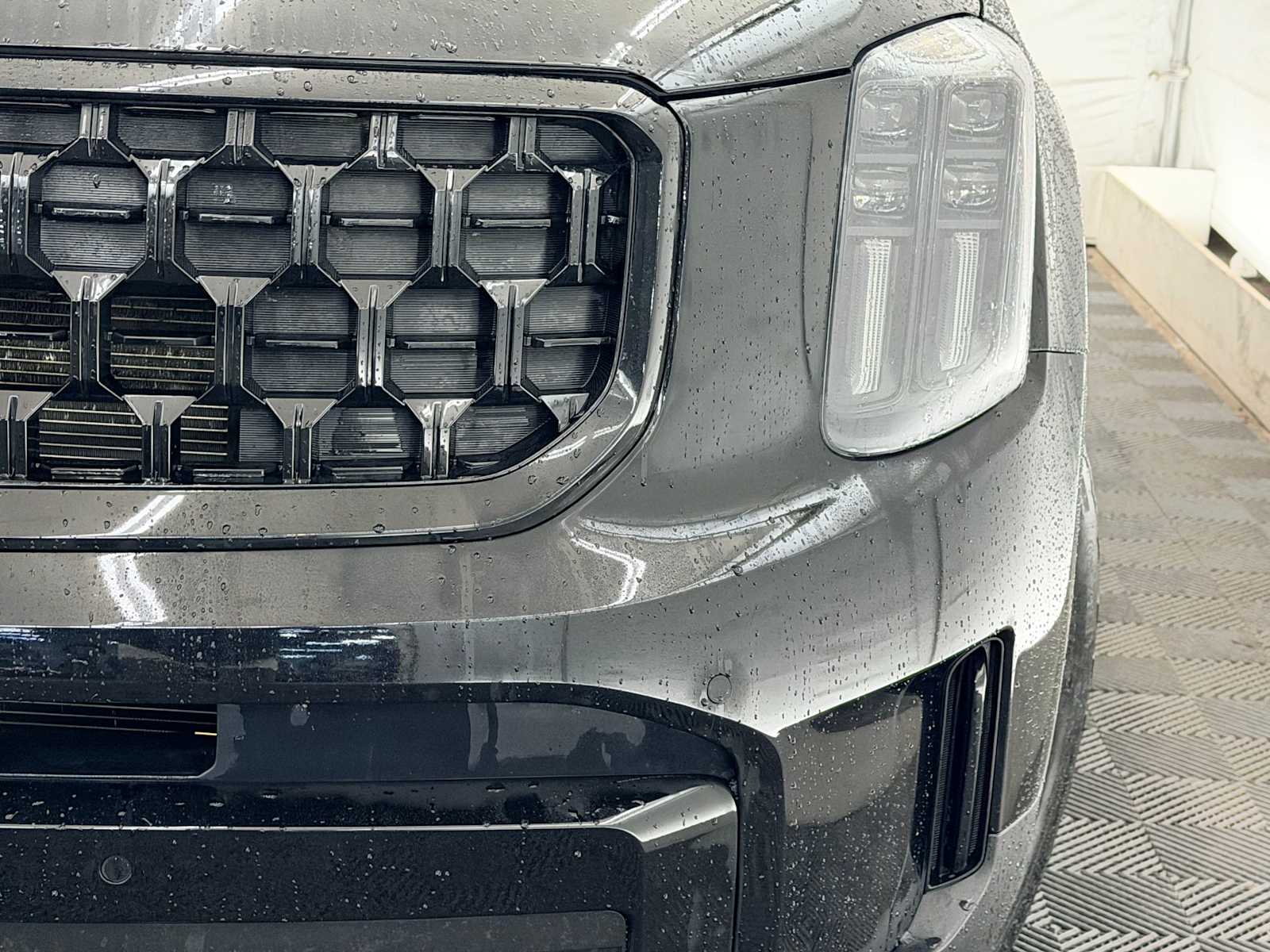 Thumbnail: 2024 Kia Telluride - 10