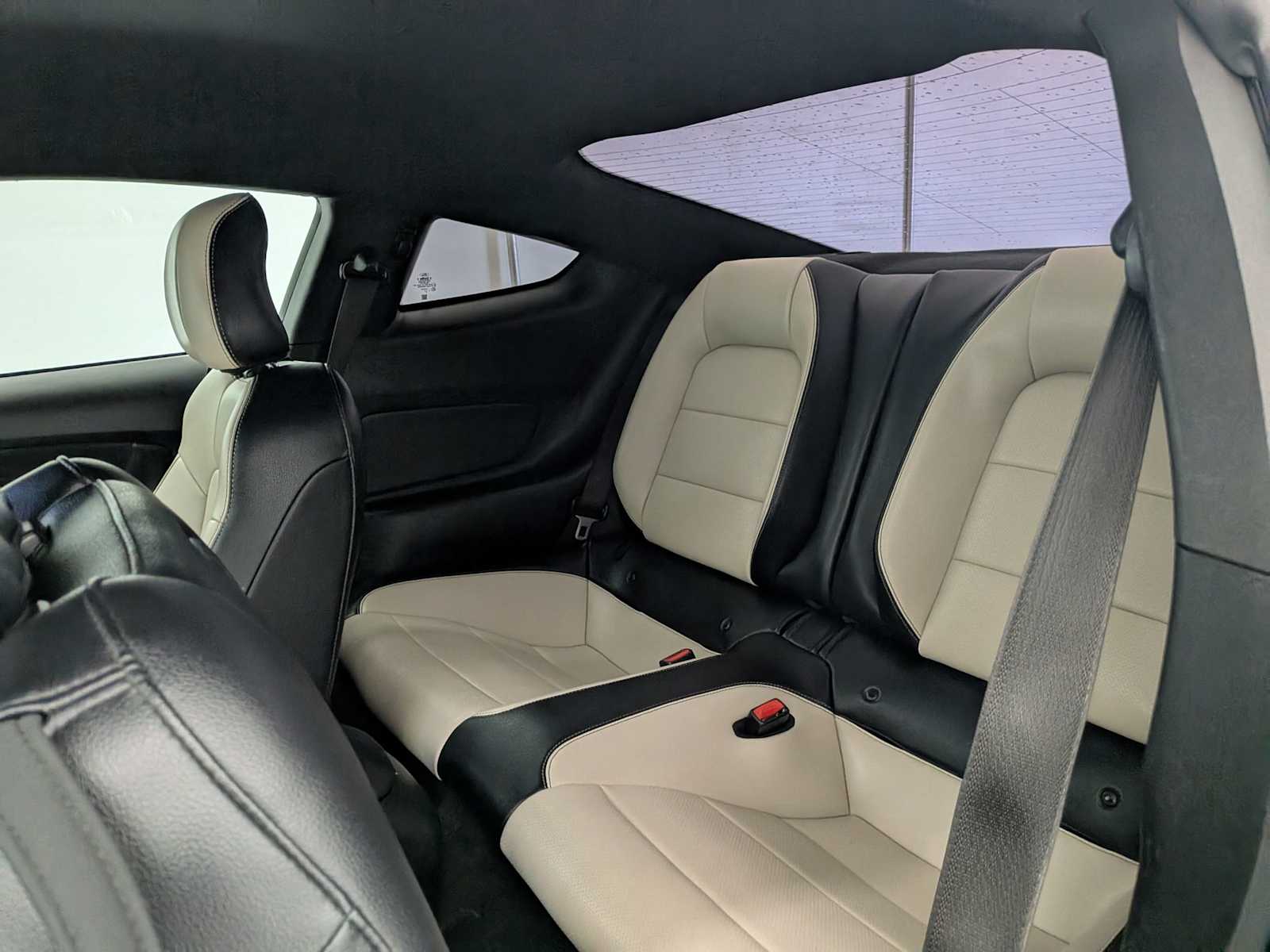 Thumbnail: 2016 Ford Mustang - 17