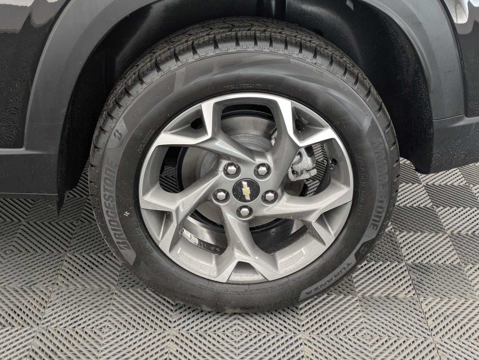 Thumbnail: 2024 Chevrolet Trax - 14