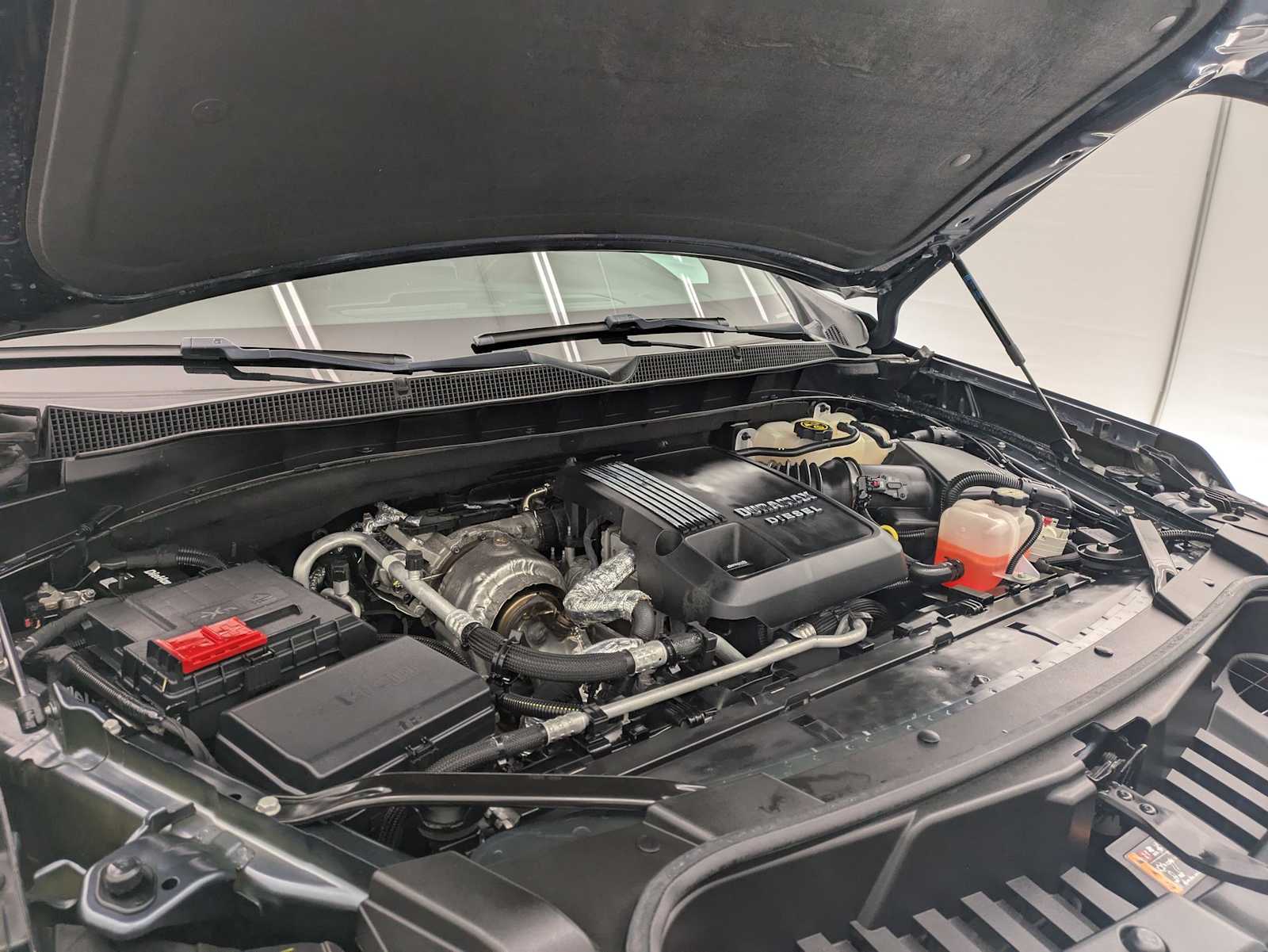 Thumbnail: 2021 Chevrolet Tahoe - 16