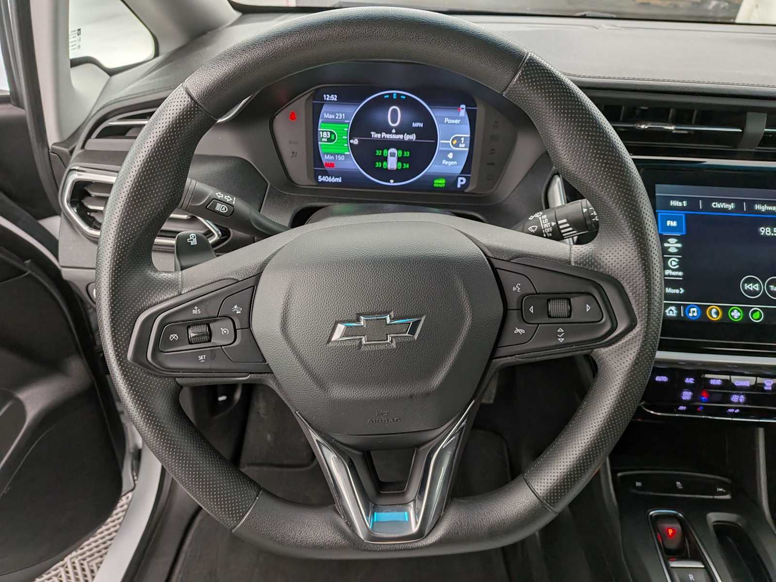 Thumbnail: 2023 Chevrolet Bolt EV - 22