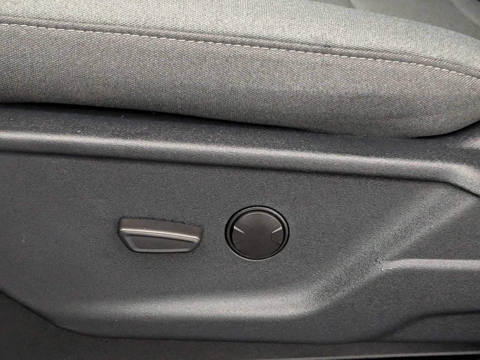 Thumbnail: 2025 Ford F-150 - 17