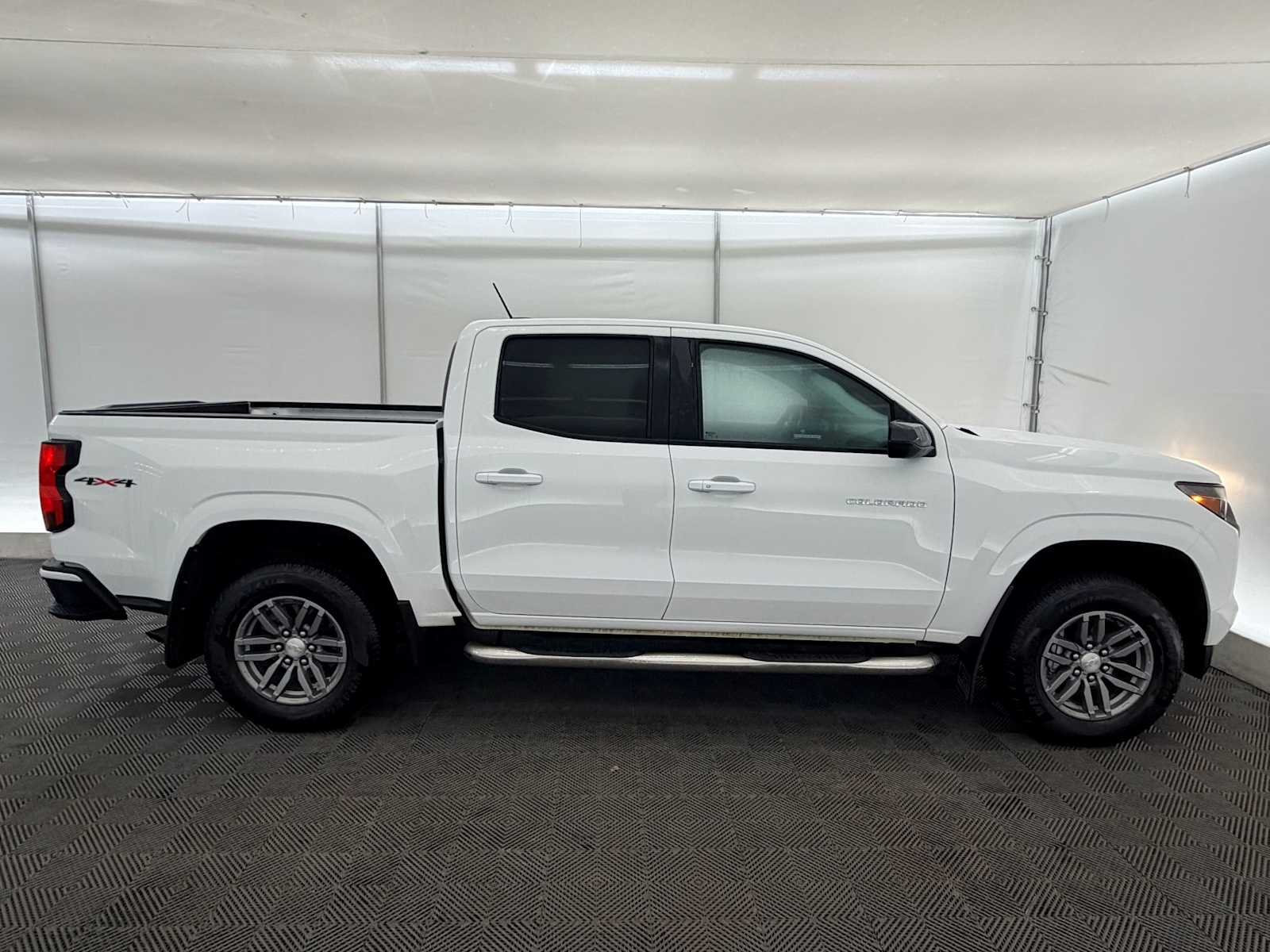 Thumbnail: 2024 Chevrolet Colorado - 7