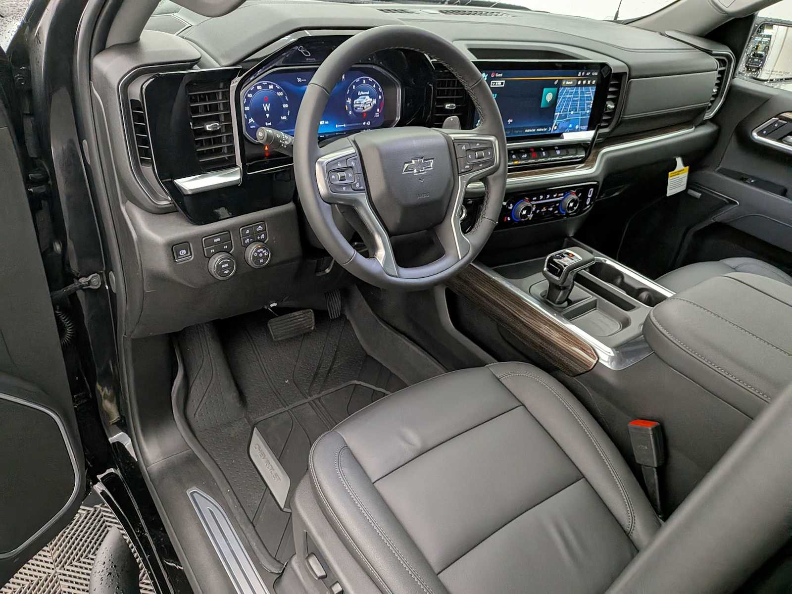 Thumbnail: 2026 Chevrolet Silverado 1500 - 2