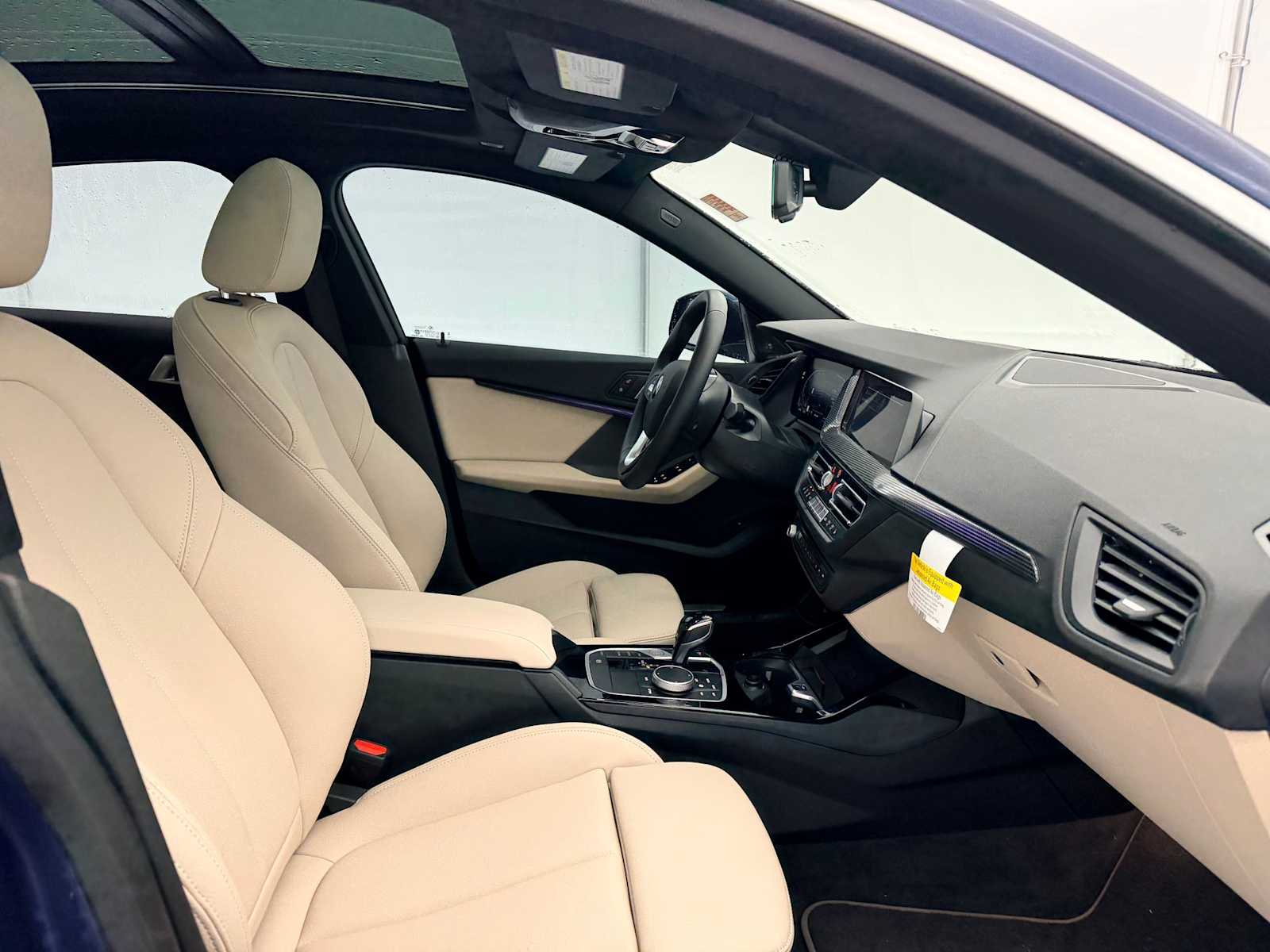 Thumbnail: 2024 BMW 2 Series - 23