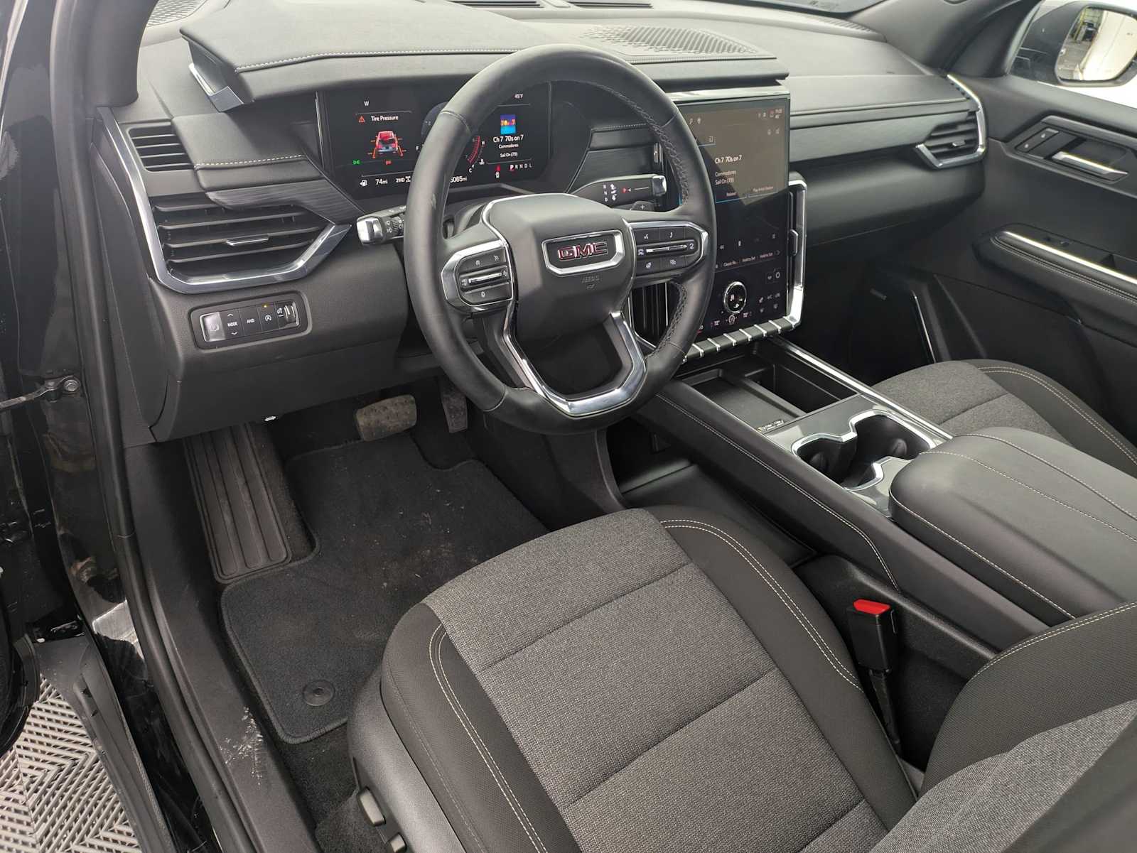 Thumbnail: 2025 GMC Acadia - 2