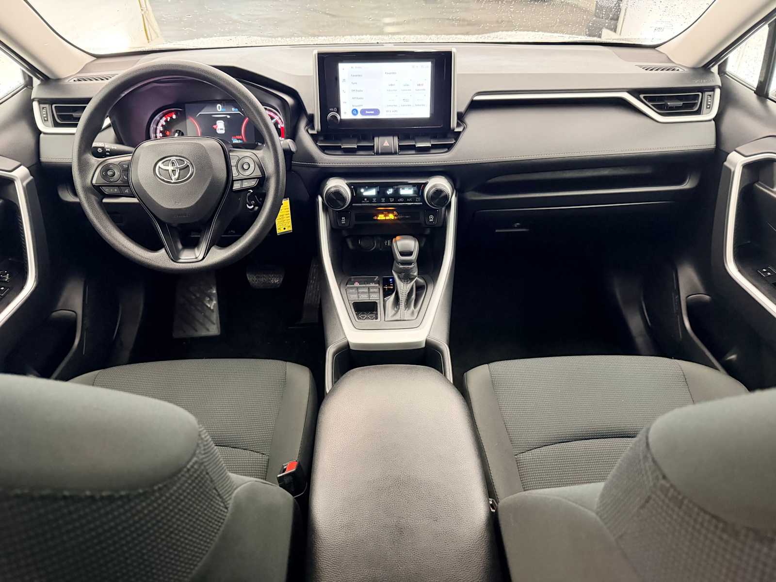 Thumbnail: 2025 Toyota RAV4 - 15