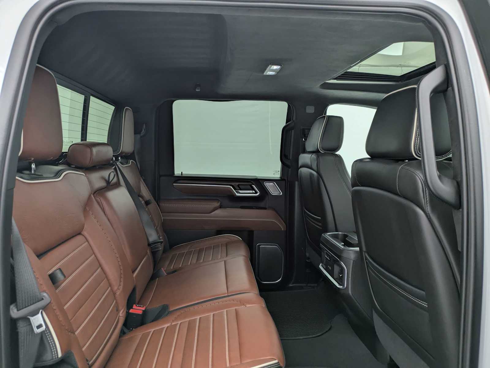Thumbnail: 2025 GMC Sierra 3500 - 23